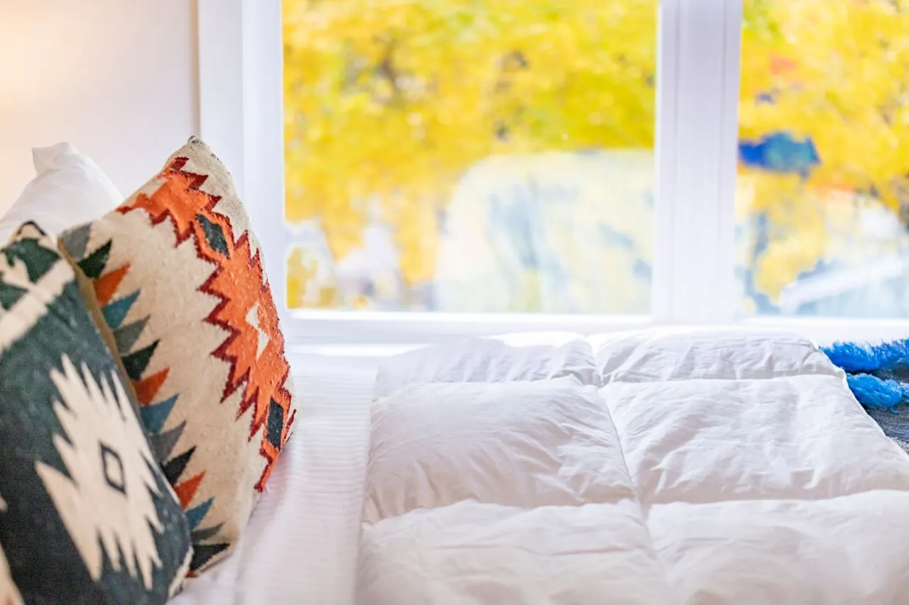 *Stylish 1BR Getaway w/ KING Bed + Patio + Wi-Fi 3