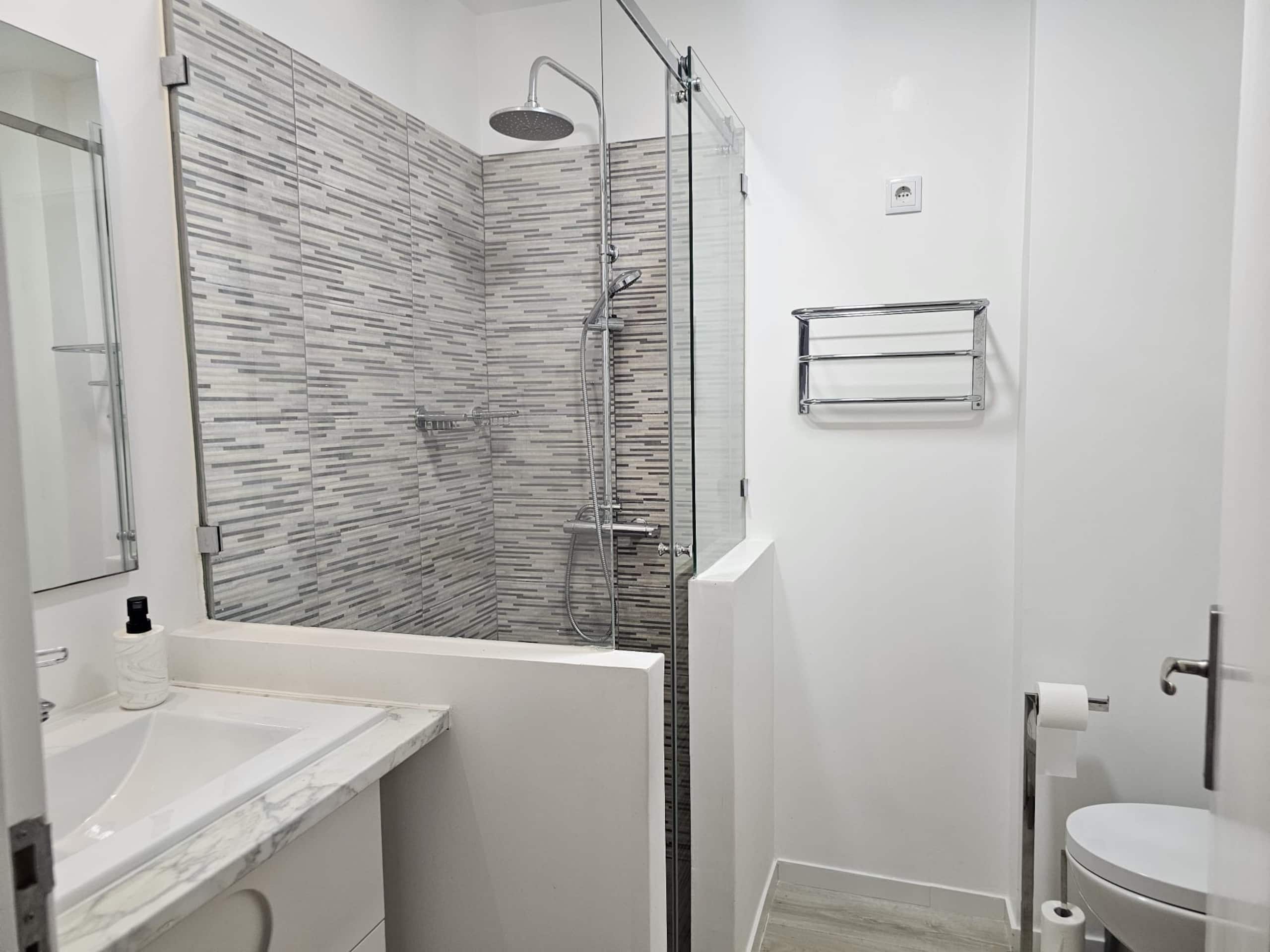 Tejo's Home: One- or Two-Bedroom Apartment 25