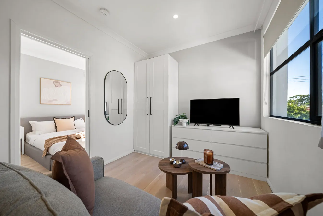 Fleur at Lotus—Chic Boho Flat Near Glenelg & CBD