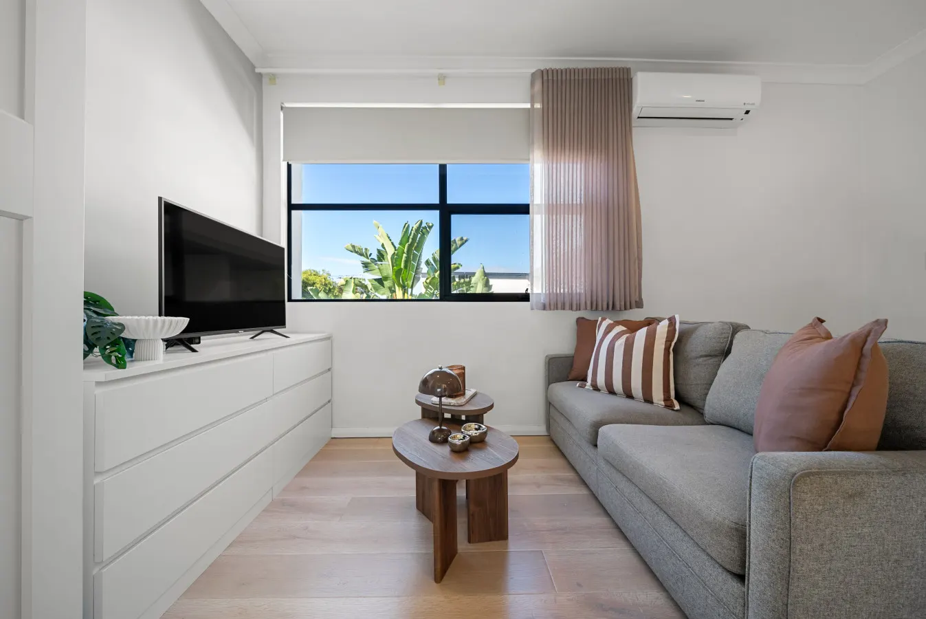 Fleur at Lotus—Chic Boho Flat Near Glenelg & CBD 6