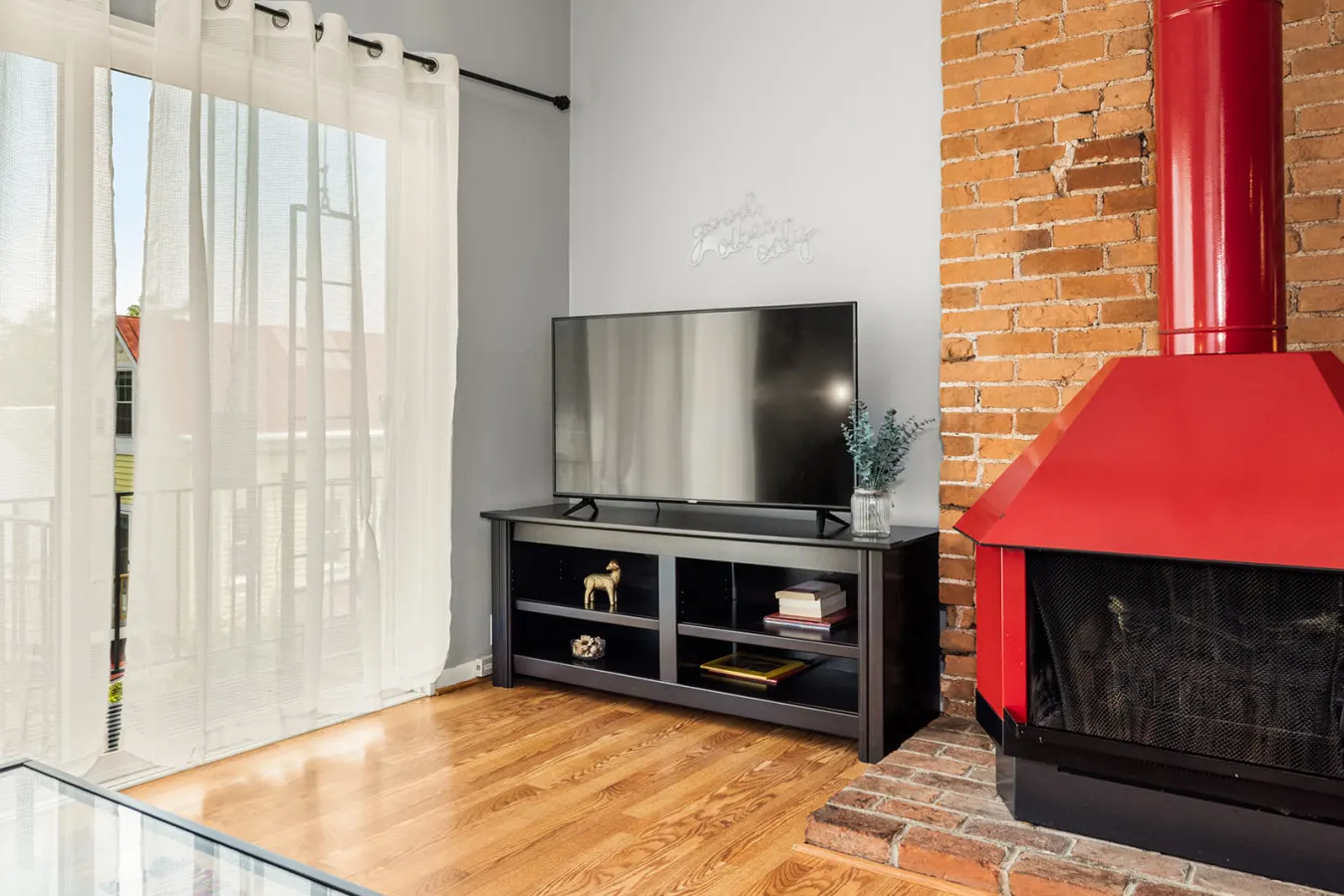 Mt. Adams 1BR Great Location! Steps from Monastery 3
