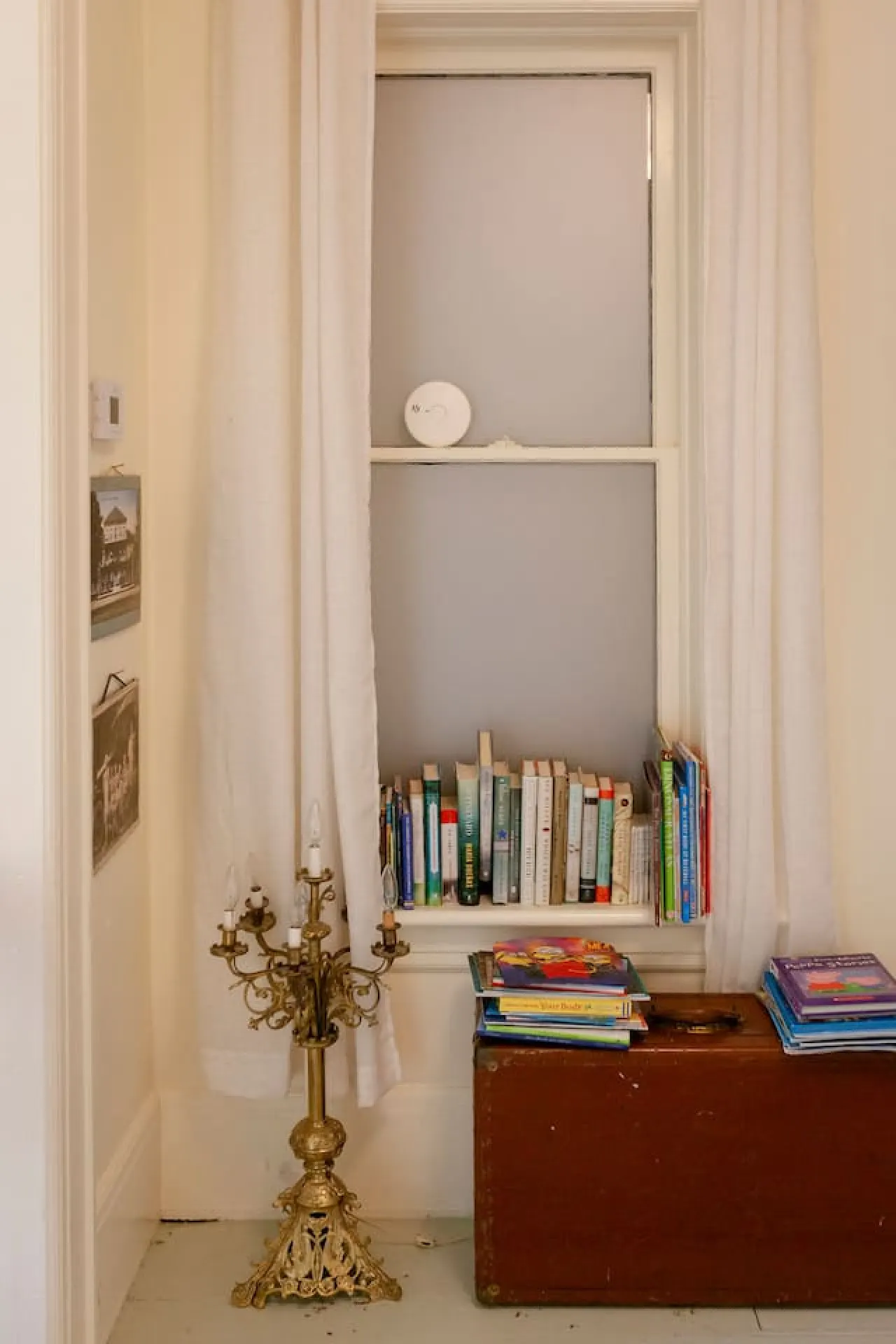 Central Picton Apartment, Sleeps 8; The Iron Horse-Sandbanks Pass 12