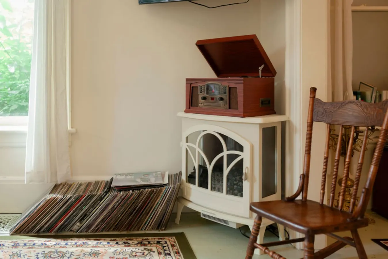 Central Picton Apartment, Sleeps 8; The Iron Horse-Sandbanks Pass — photo 3