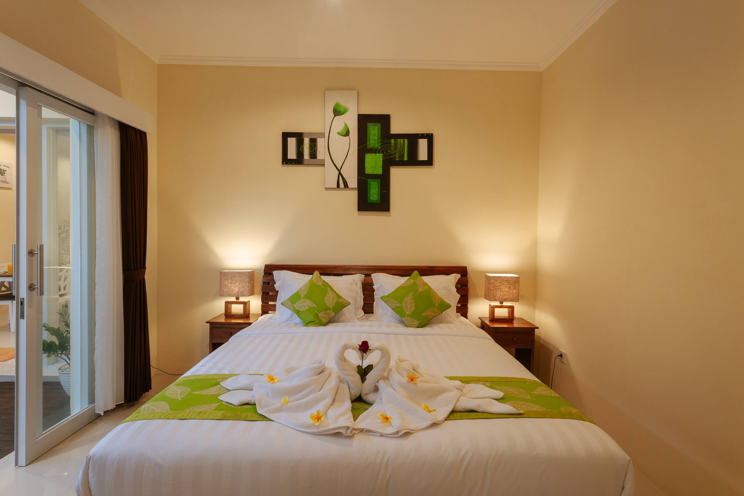 Villa Julie Seminyak - 2 Bed Modern Pool Villa! 6