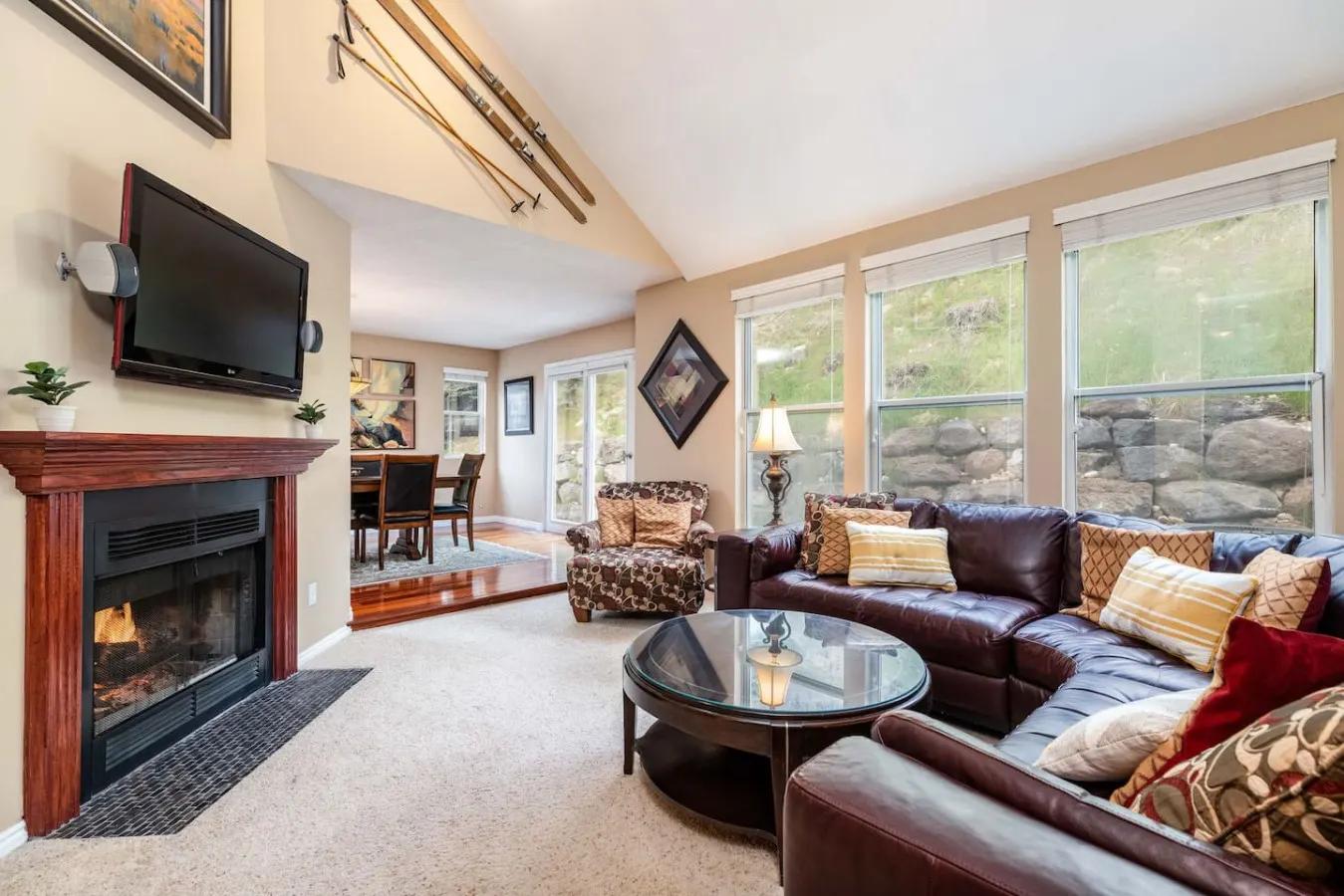 Wasatch Retreat | 4BR Near Cottonwood Canyons + Hot Tub & Game Room