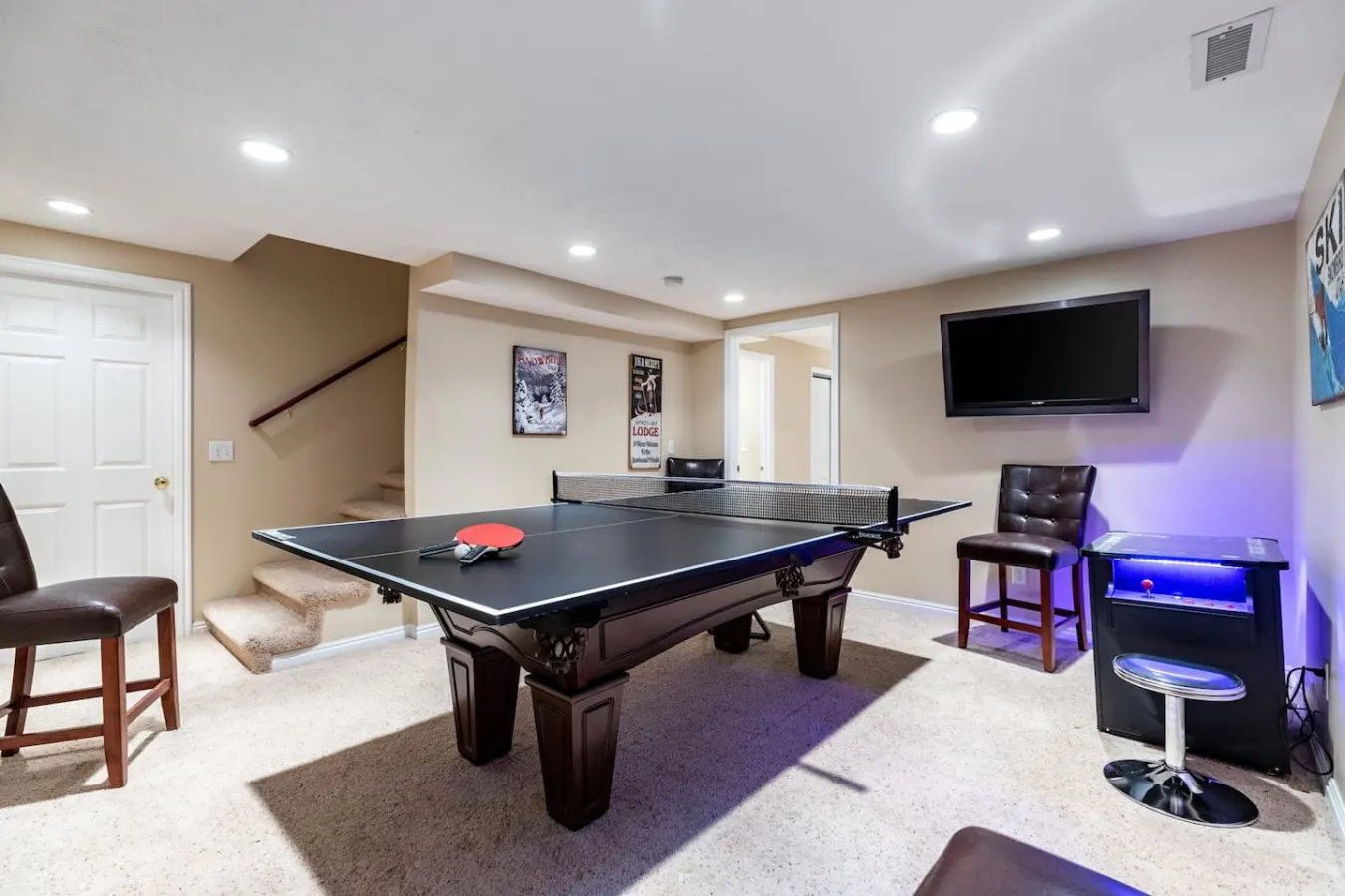 Wasatch Retreat 4BR Near Cottonwood Canyons + Hot Tub & Game Room 16