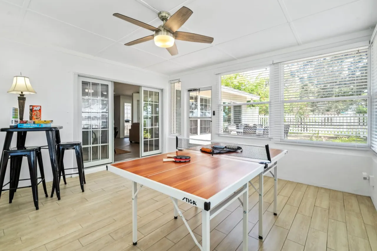 Bayfront Cottage 5