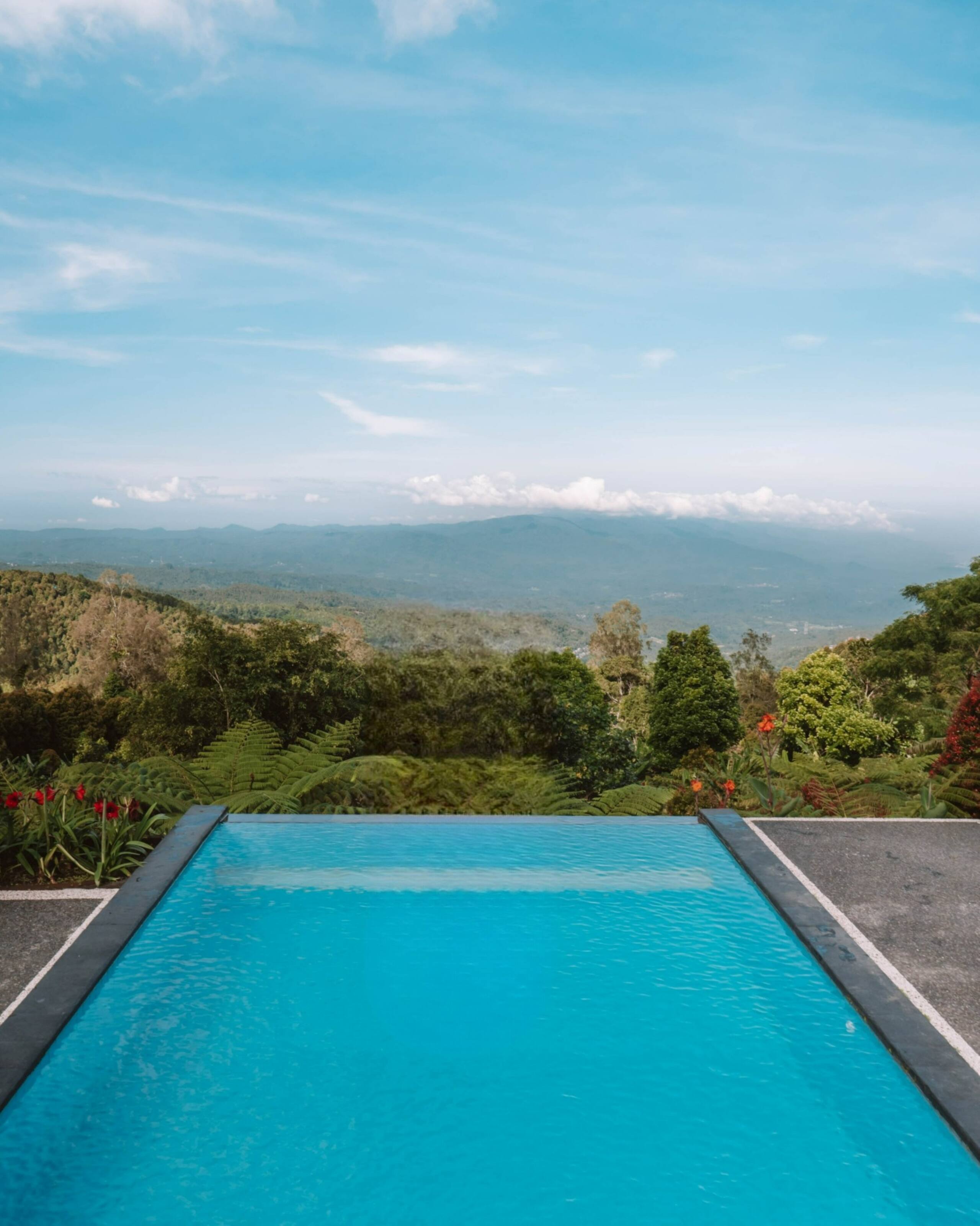 Garden Studio in Munduk | Nature Escape King Bed 8