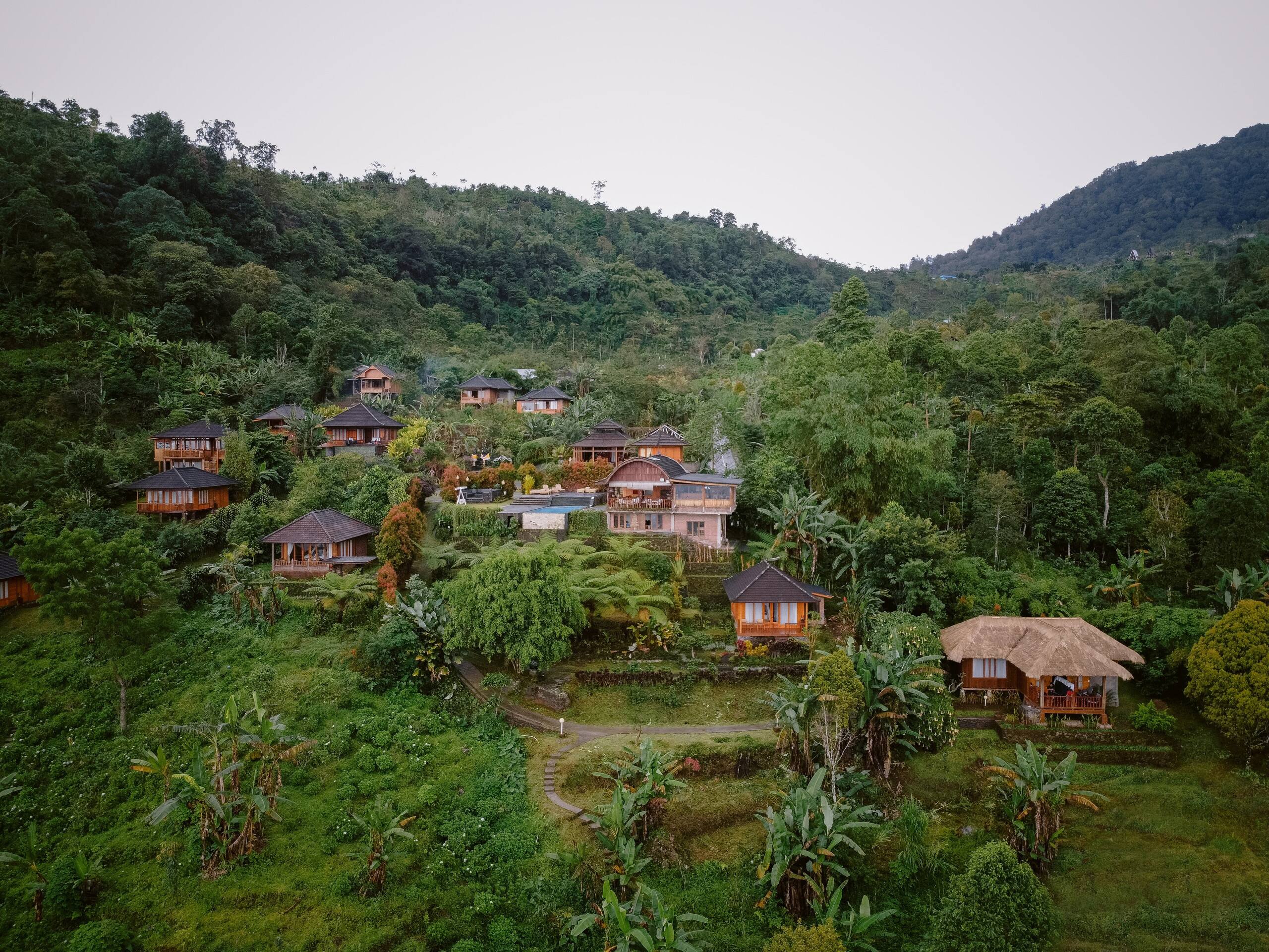 Garden Studio in Munduk | Nature Escape King Bed 12