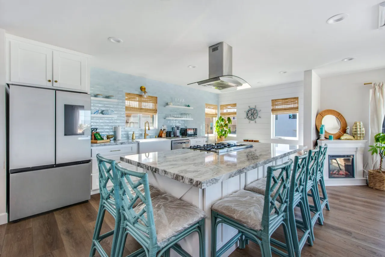 MB Gem Upper - Steps To The Beach, Ocean Breeze — photo 2
