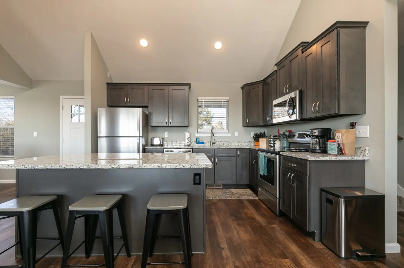 Stunning Lakeview Home, King Suites, Hot Tub, Firepit- Kayaks, Stargazing 19