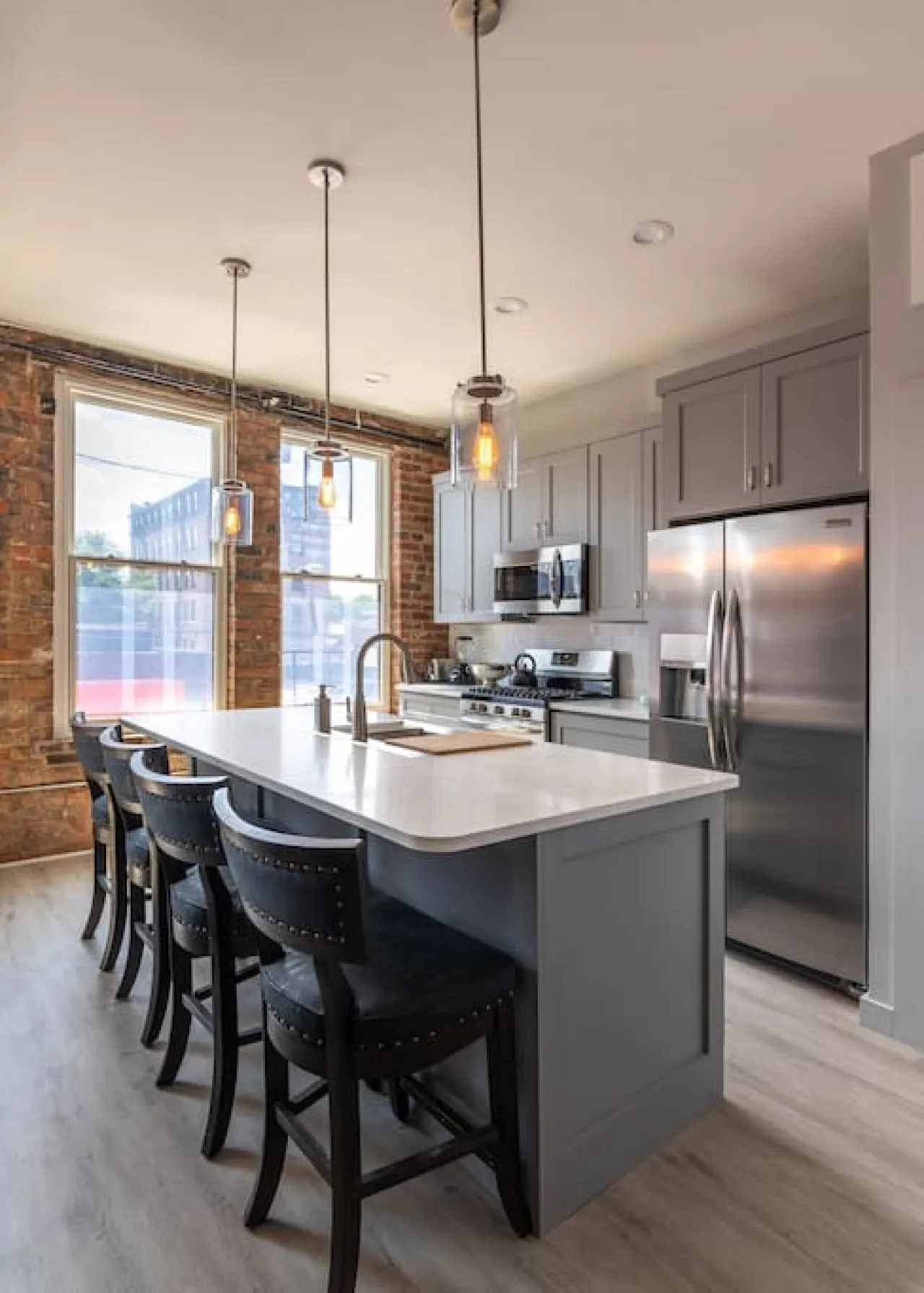 Uncle: Explore OTR from this beautiful restoration 11