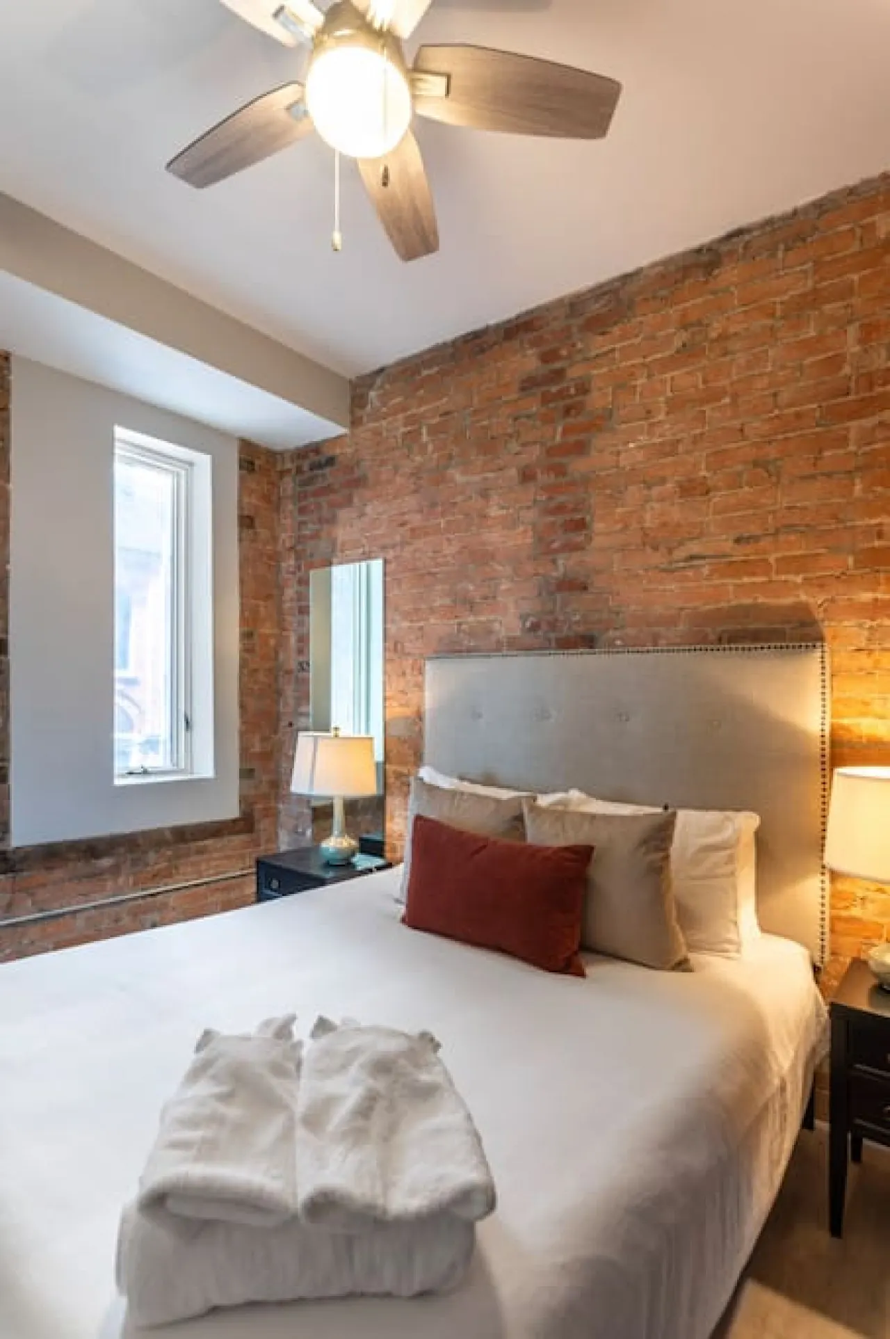 Uncle: Explore OTR from this beautiful restoration 18