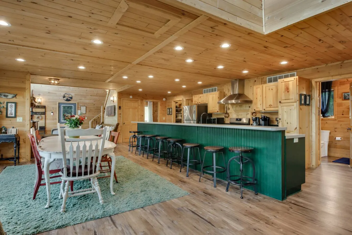 County Highway - Trail Access, Lake Access, Sleeps 23 16