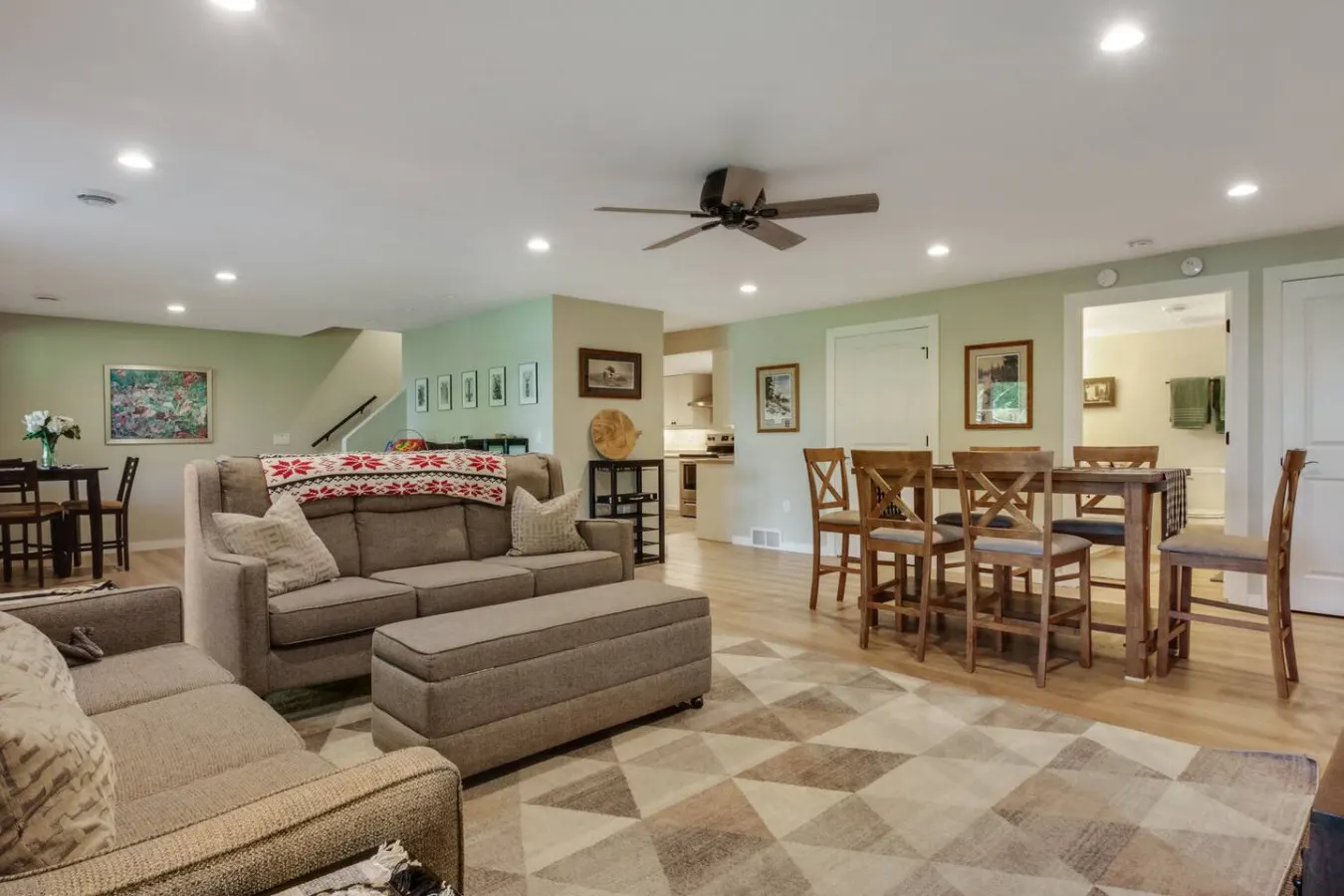 County Highway - Trail Access, Lake Access, Sleeps 23 20