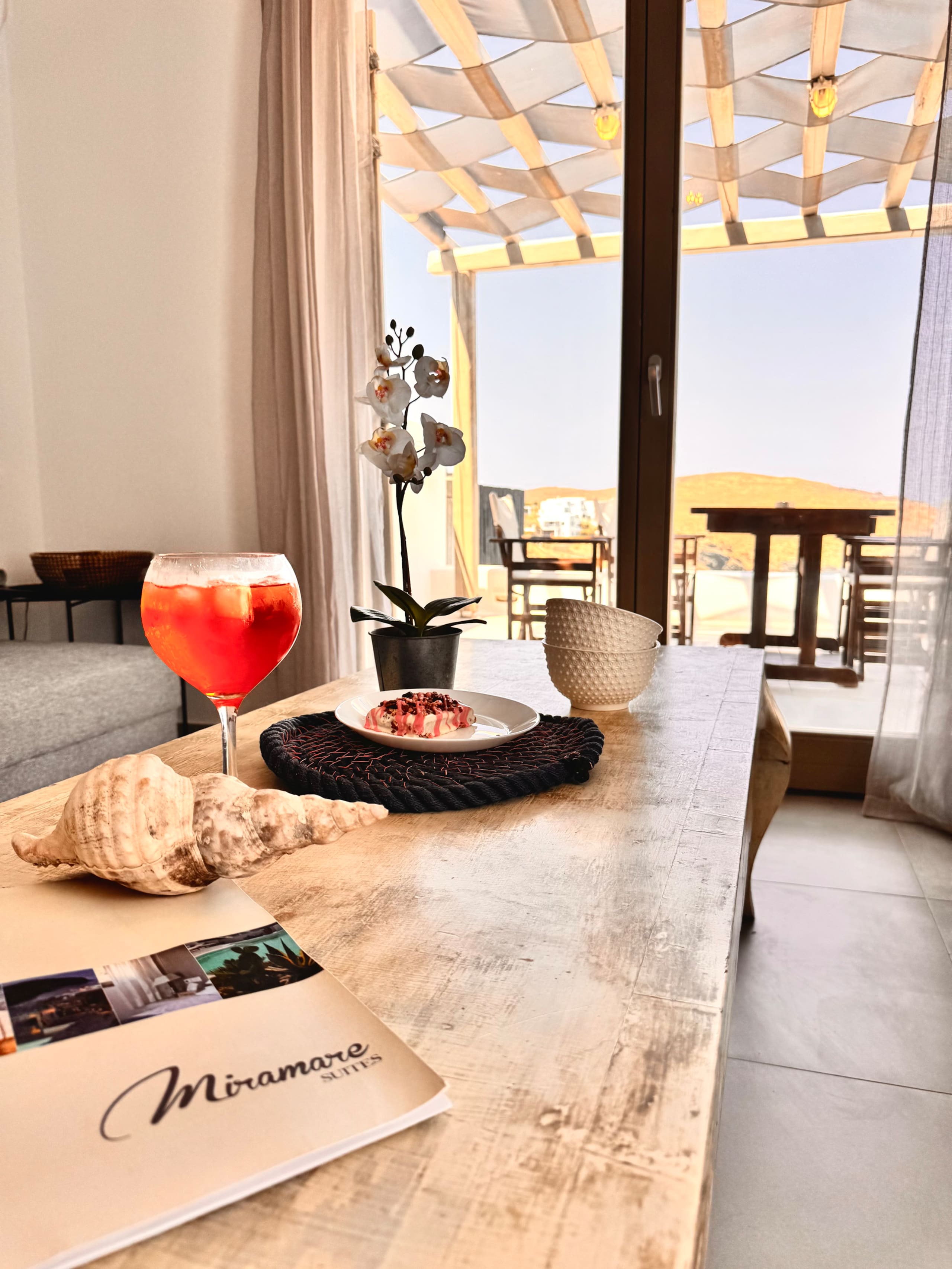Miramare Mare Suite Mykonos with private pool 22
