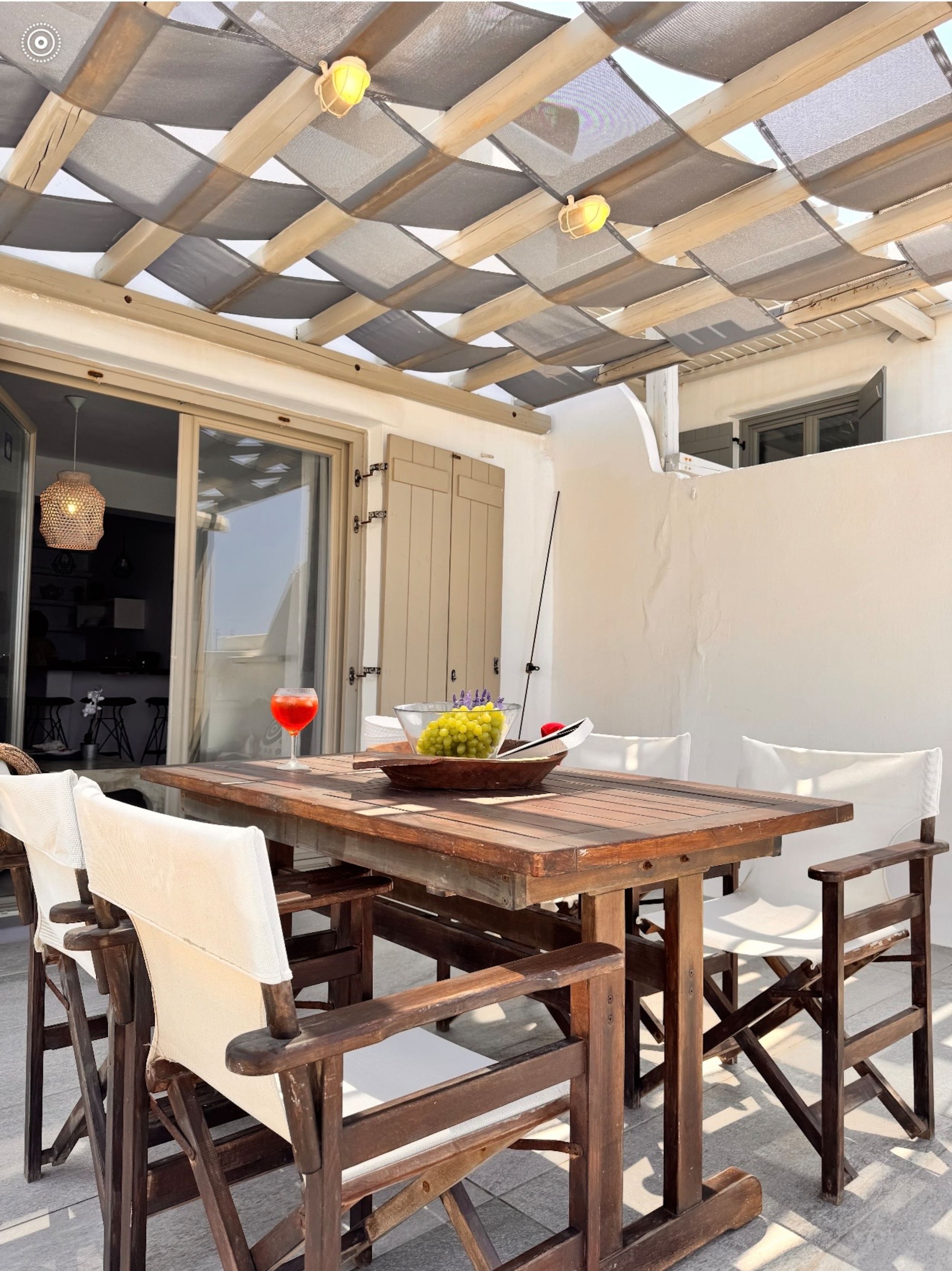 Miramare Mare Suite Mykonos with private pool 6