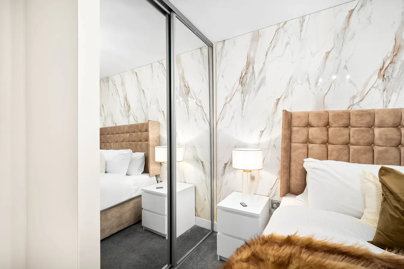 Stylish Apartment - King Size Bed - Central - Netflix 9