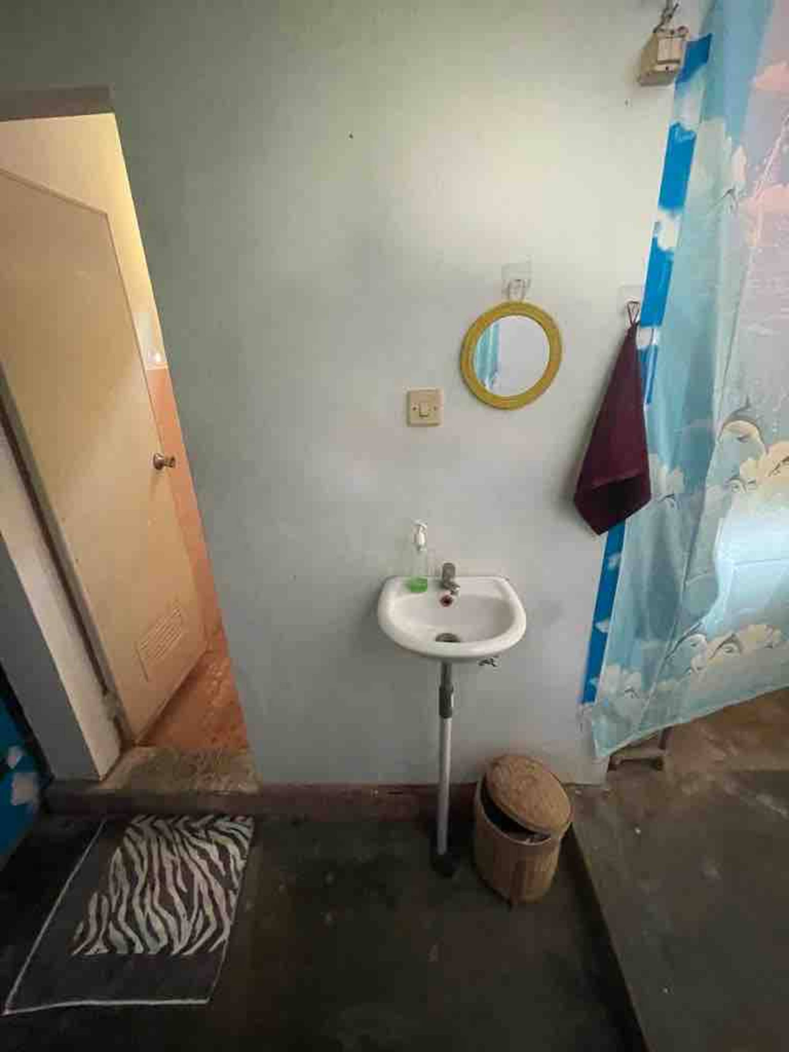 Dicky Homestay Room 1 18
