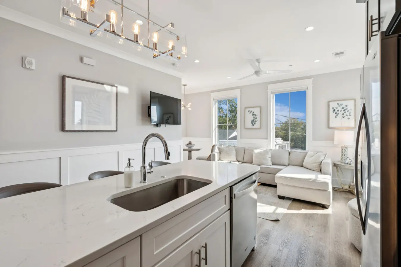 124-301- The Magnolia Suite at The Palmetto 11