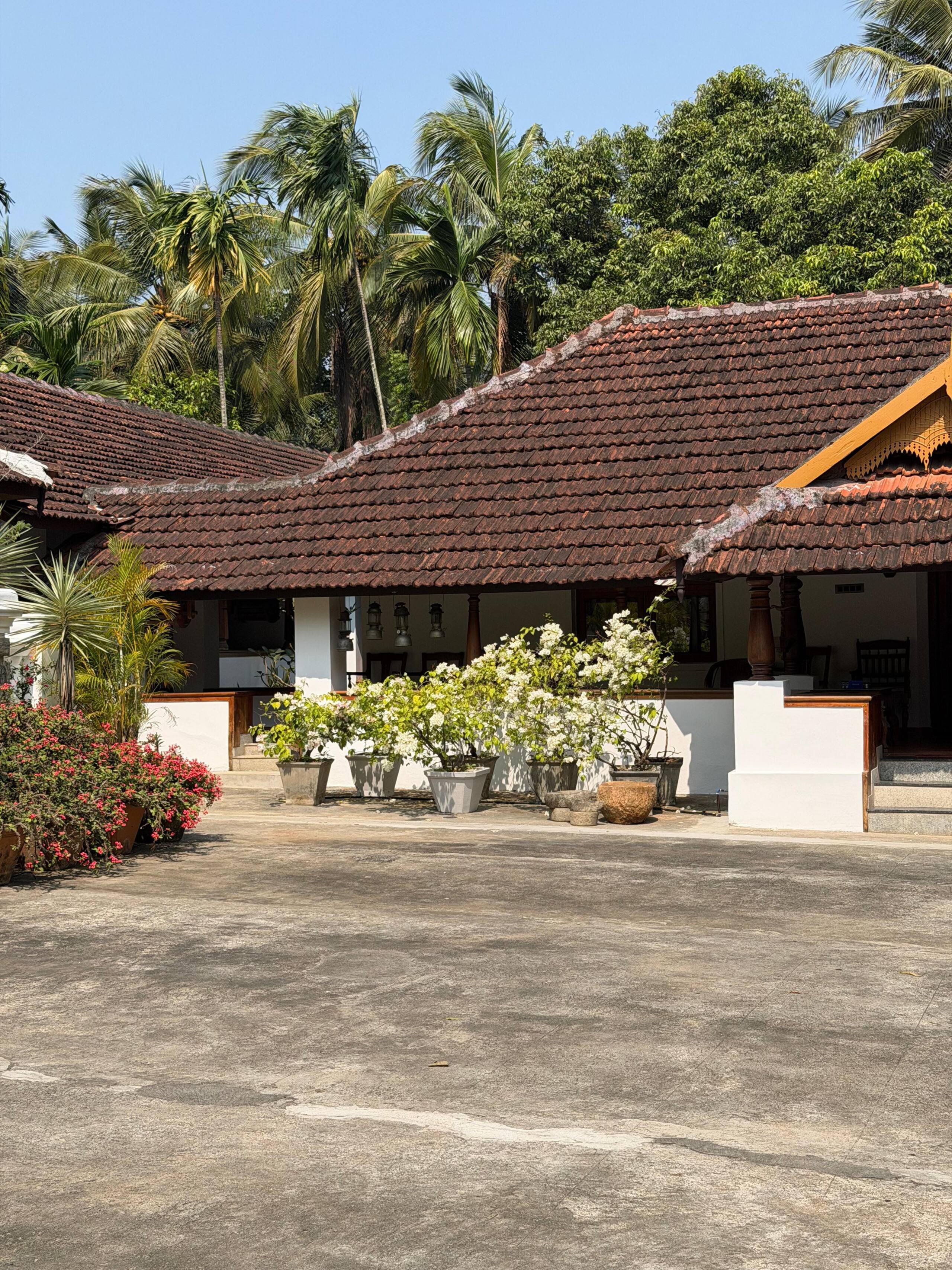 Homestay in Alappura |3 BR Farmstay| by clayfields 33