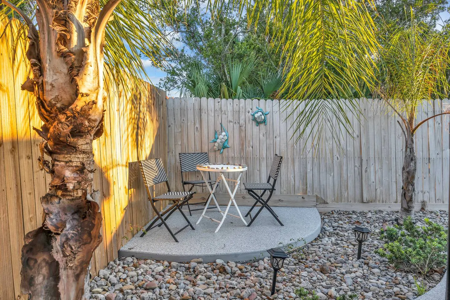 Casa D - Cozy Beach Home & Pool 8