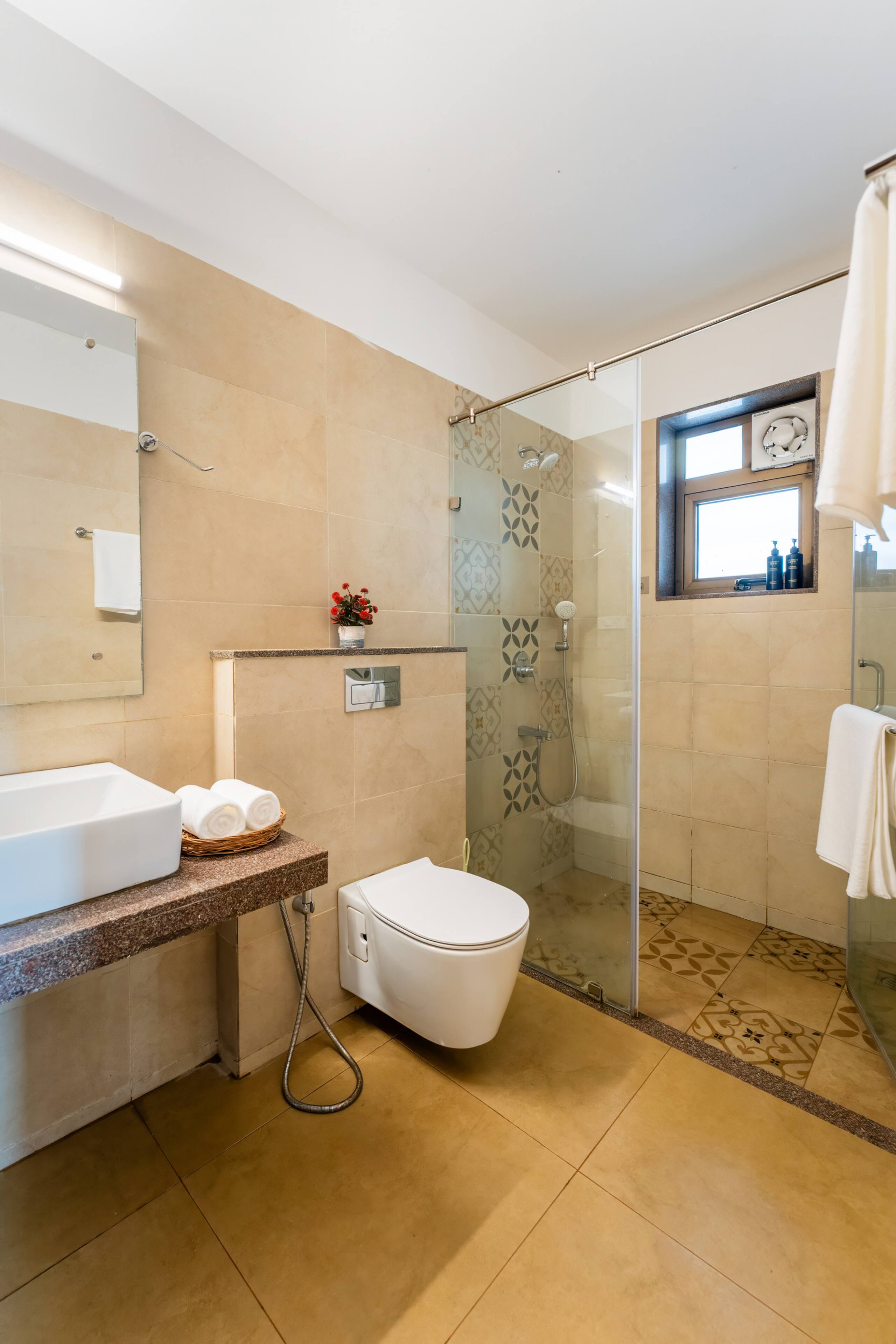Sereno Breeze 2bhk apt 5 mins baga calangute beach 34