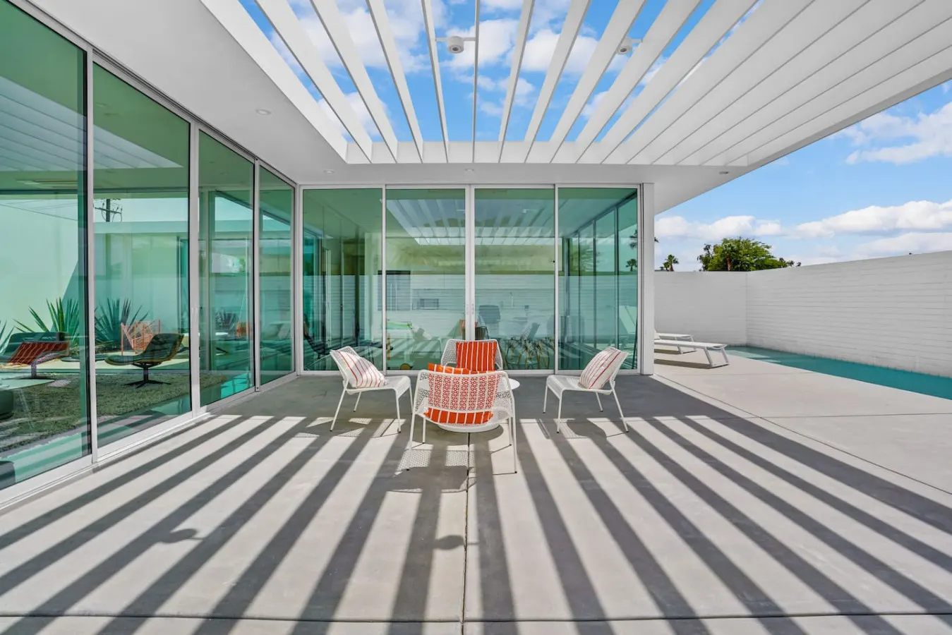 The Atrium: A Private Luxury Palm Springs Oasis — photo 2