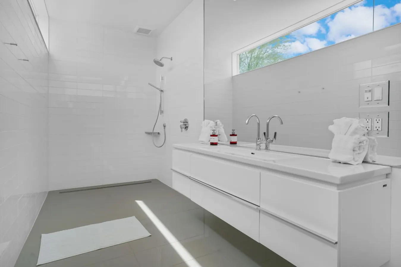 The Atrium: A Private Luxury Palm Springs Oasis 20