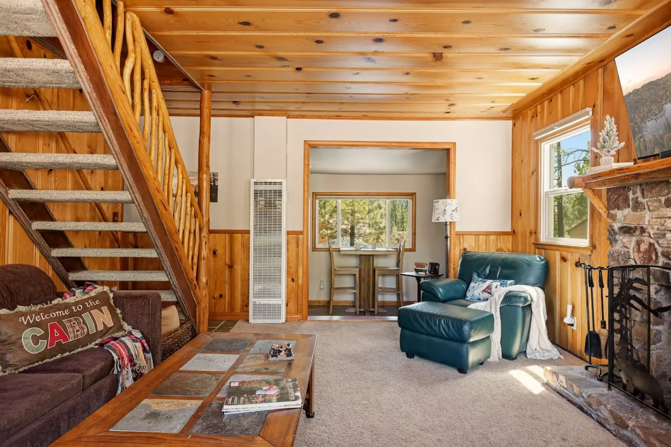 Whispering Pines Nook BBQ and Deck 12