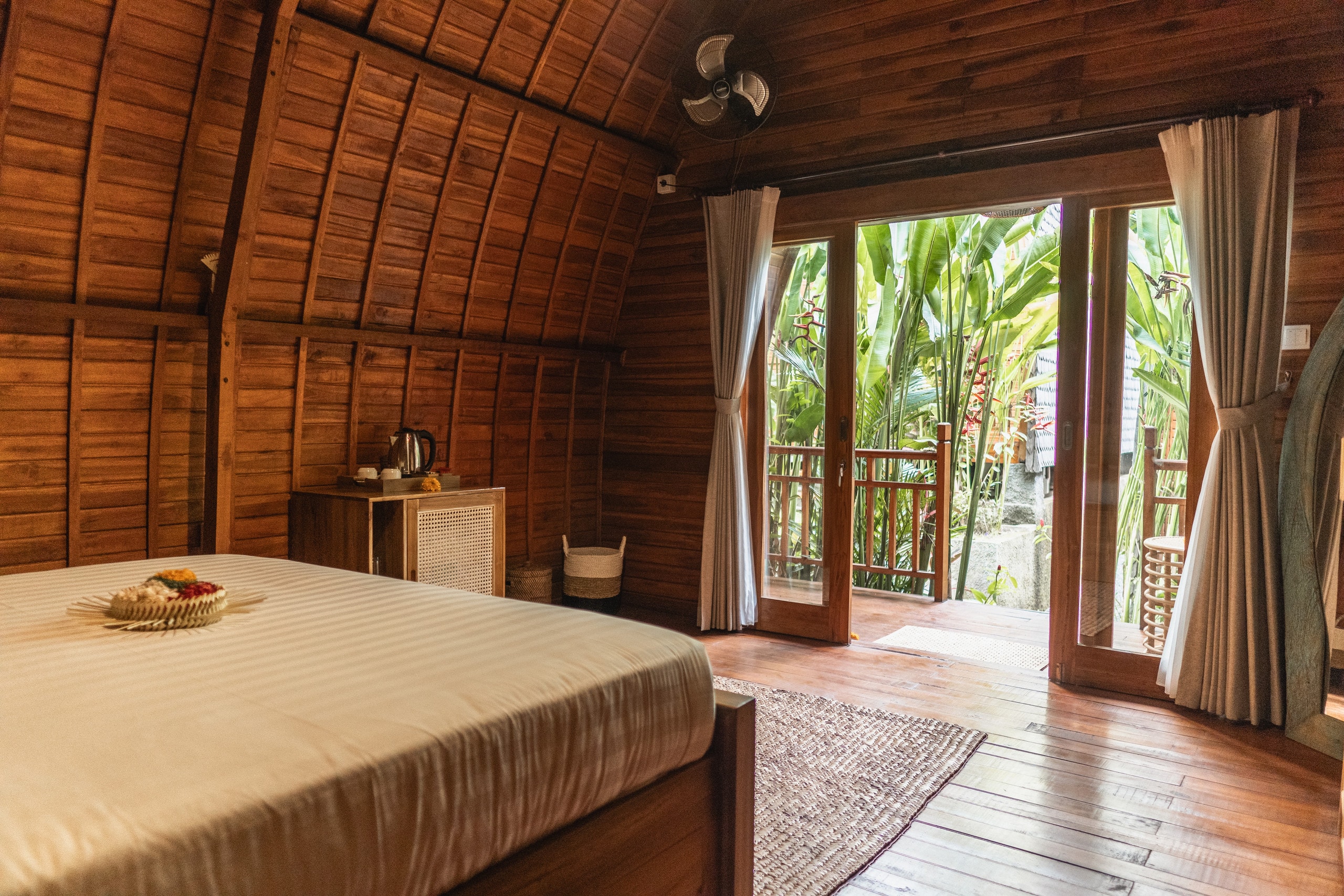 King Bungalow 1  - In House Retreat at Lumeria