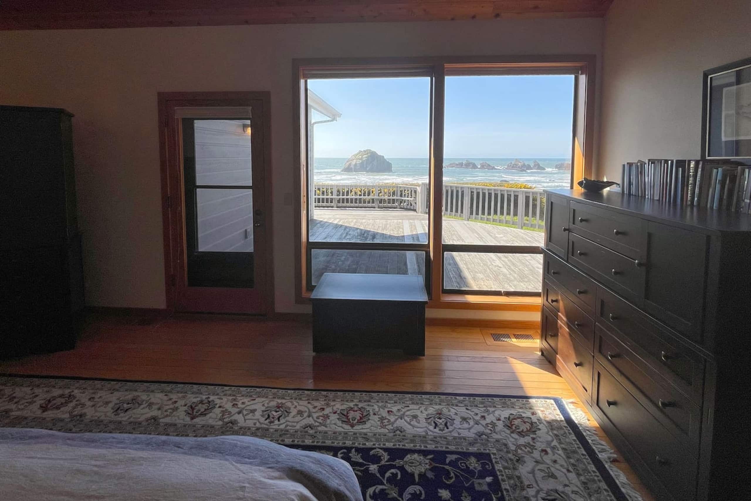 Ocean View at Face Rock 18
