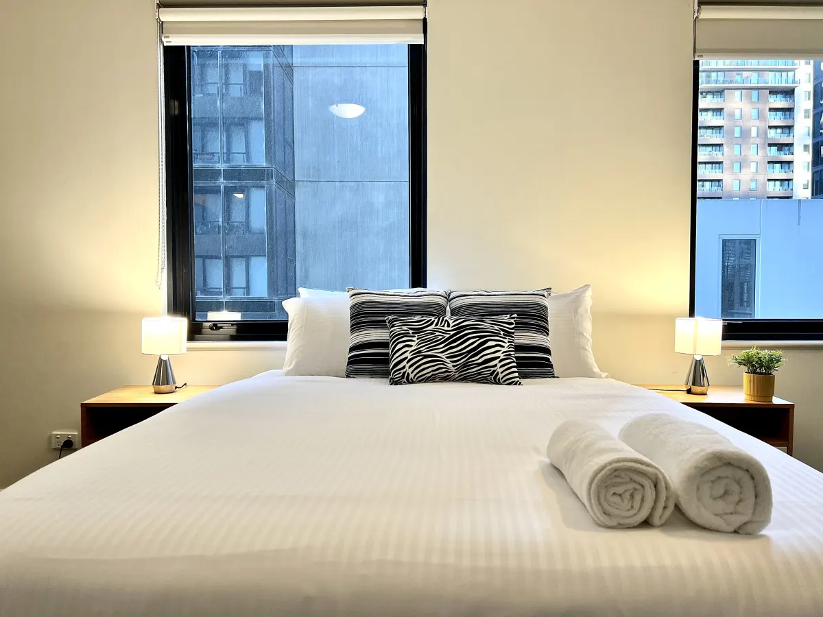 ReadySet Apartments on Kavanagh - 2 Bedrooms 2 Bathrooms - Y2 12