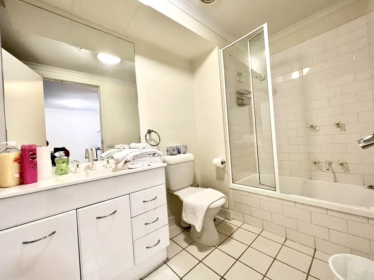 ReadySet Apartments on Kavanagh - 2 Bedrooms 2 Bathrooms - Y2 8