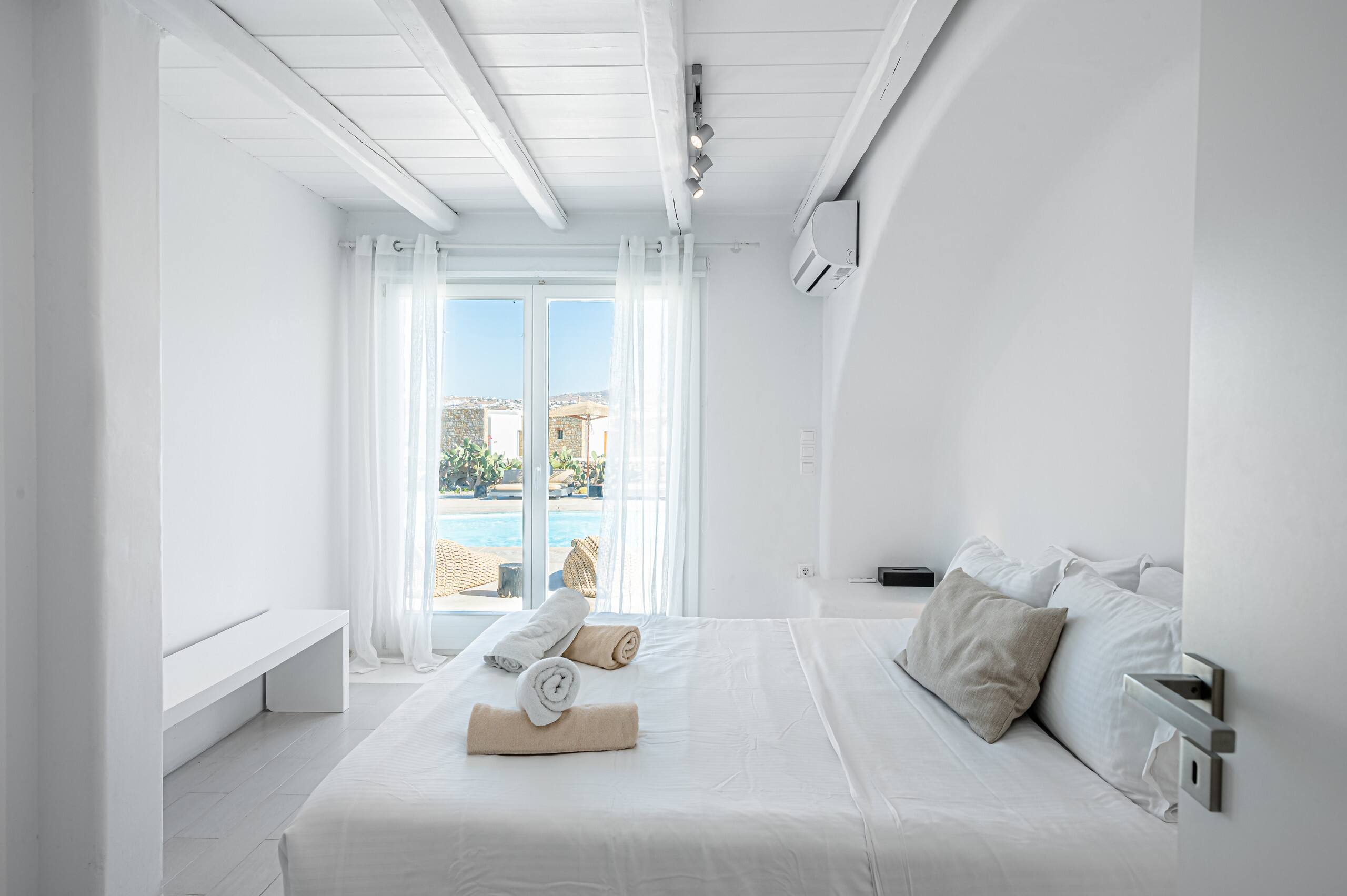 Tohu Villa 3, 6BR heated jacuzzi and Private pool! 25