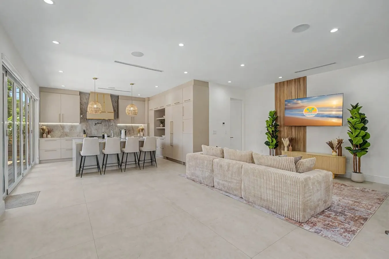 Luxury 4BR Oasis w/ Pool Minutes to Downtown 9