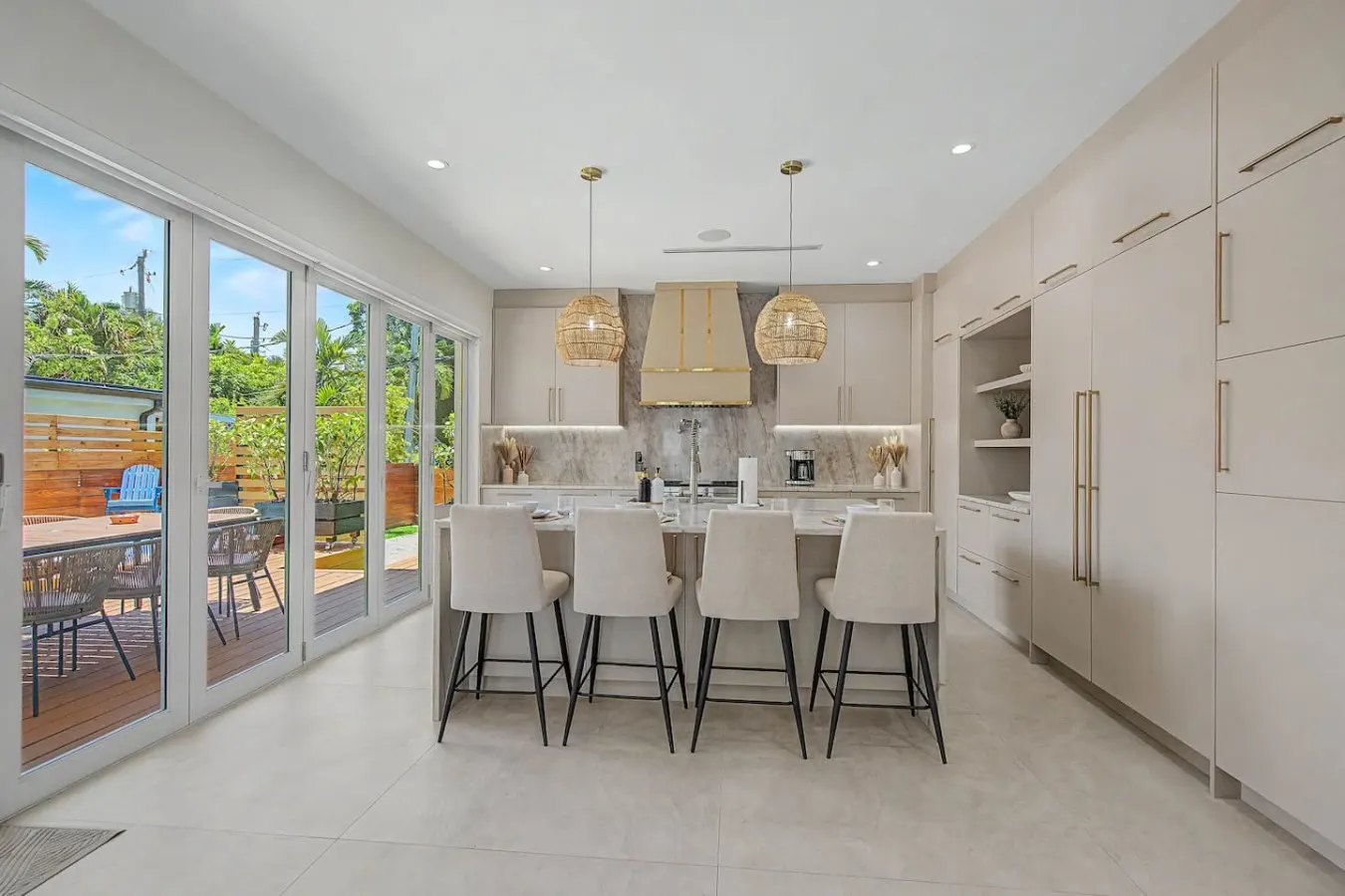 Luxury 4BR Oasis w/ Pool Minutes to Downtown 12