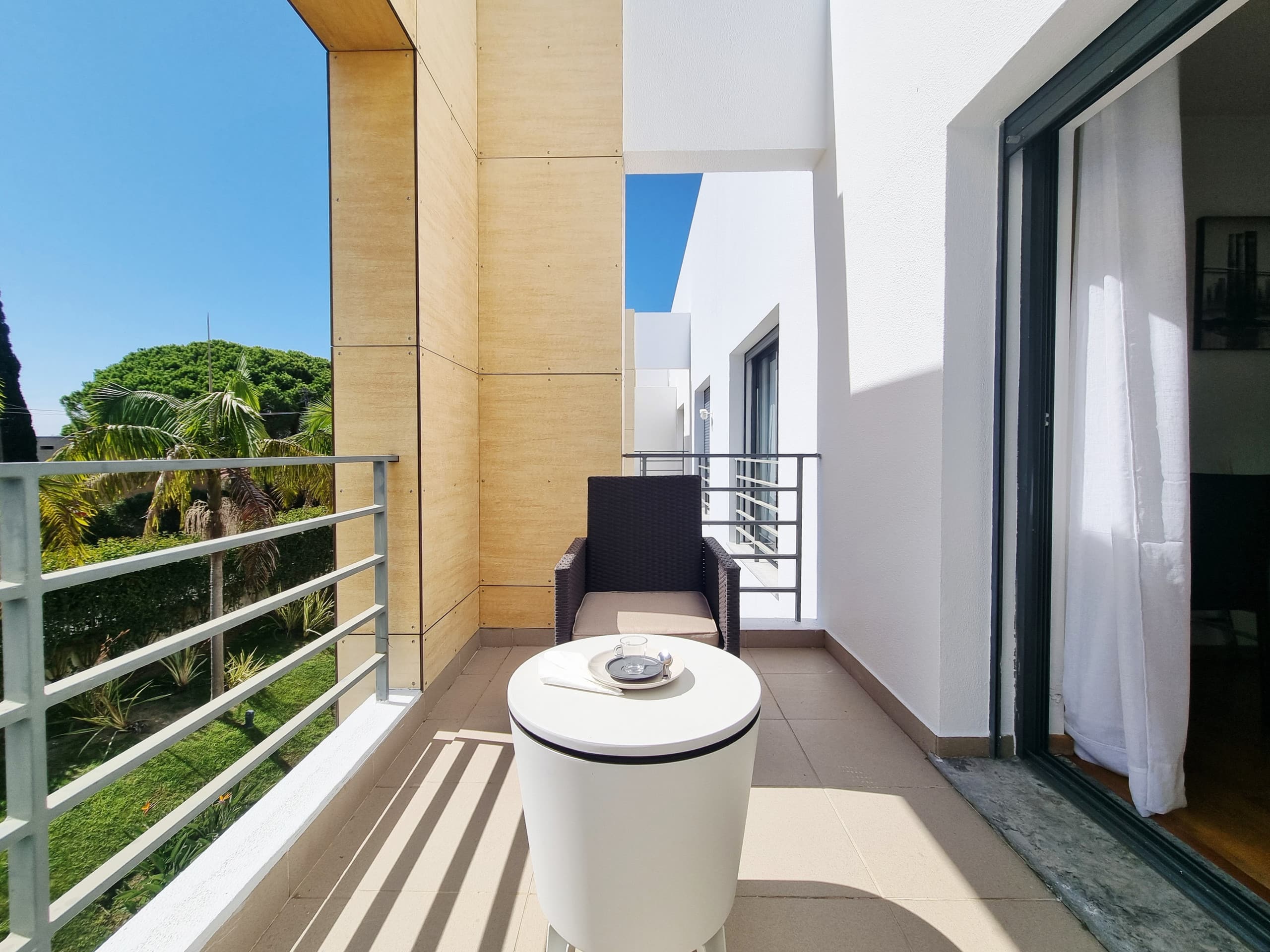 Riviera Premium - Pool, Gardens & Private Rooftop 29