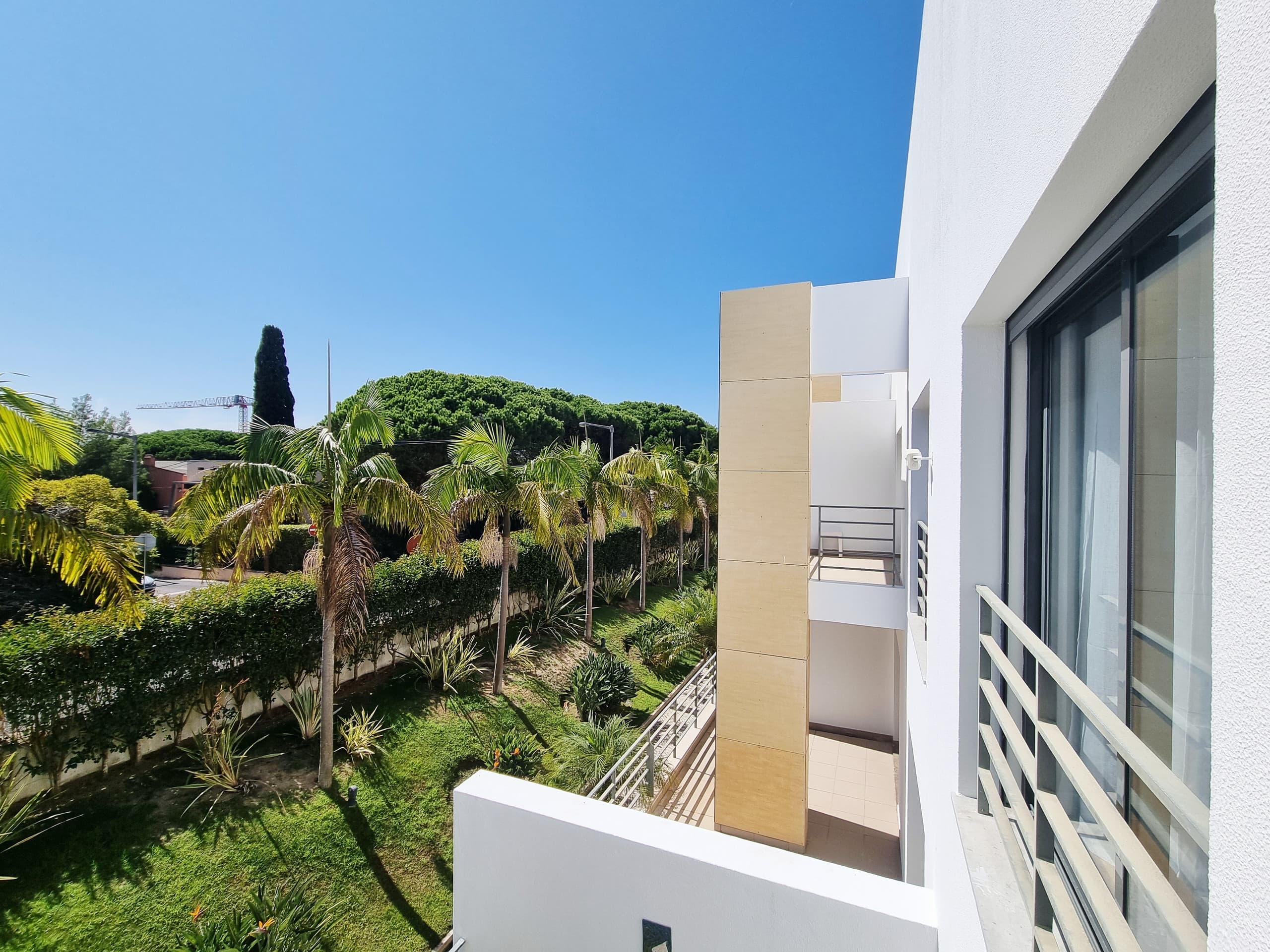 Riviera Premium - Pool, Gardens & Private Rooftop 40