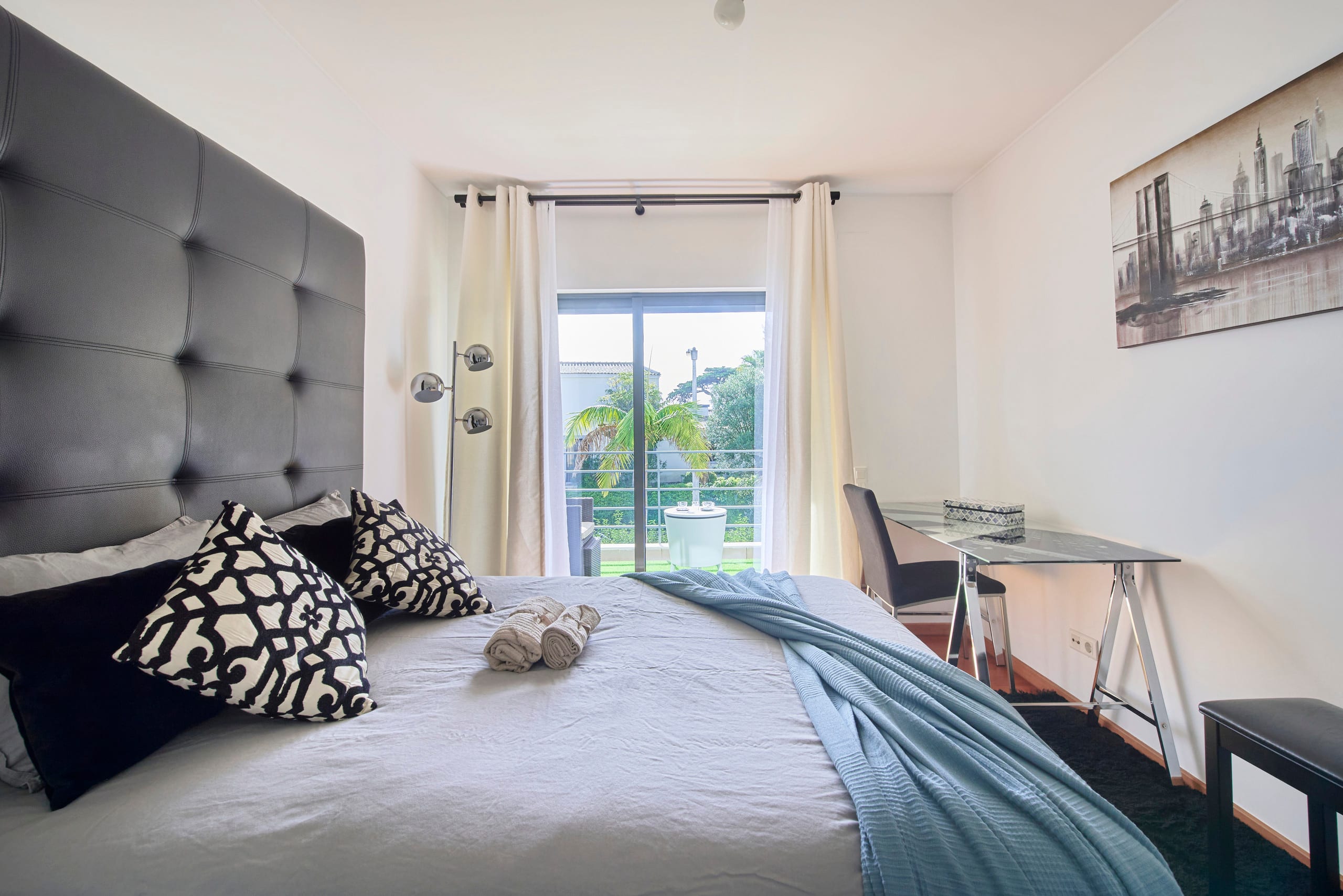 Riviera Premium - Pool, Gardens & Private Rooftop 27