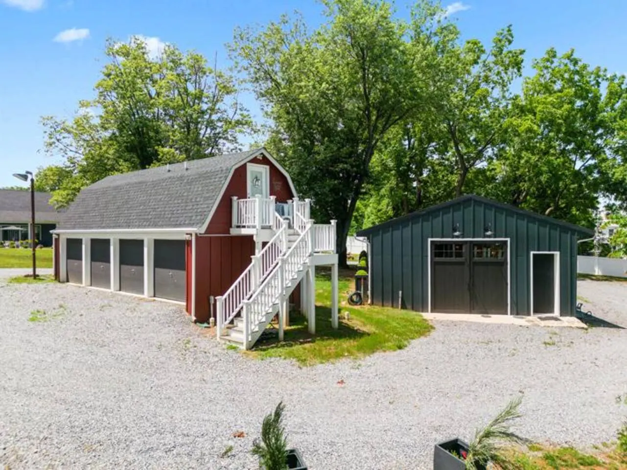 Romantic Barn Loft Wine Country & Weddings 1