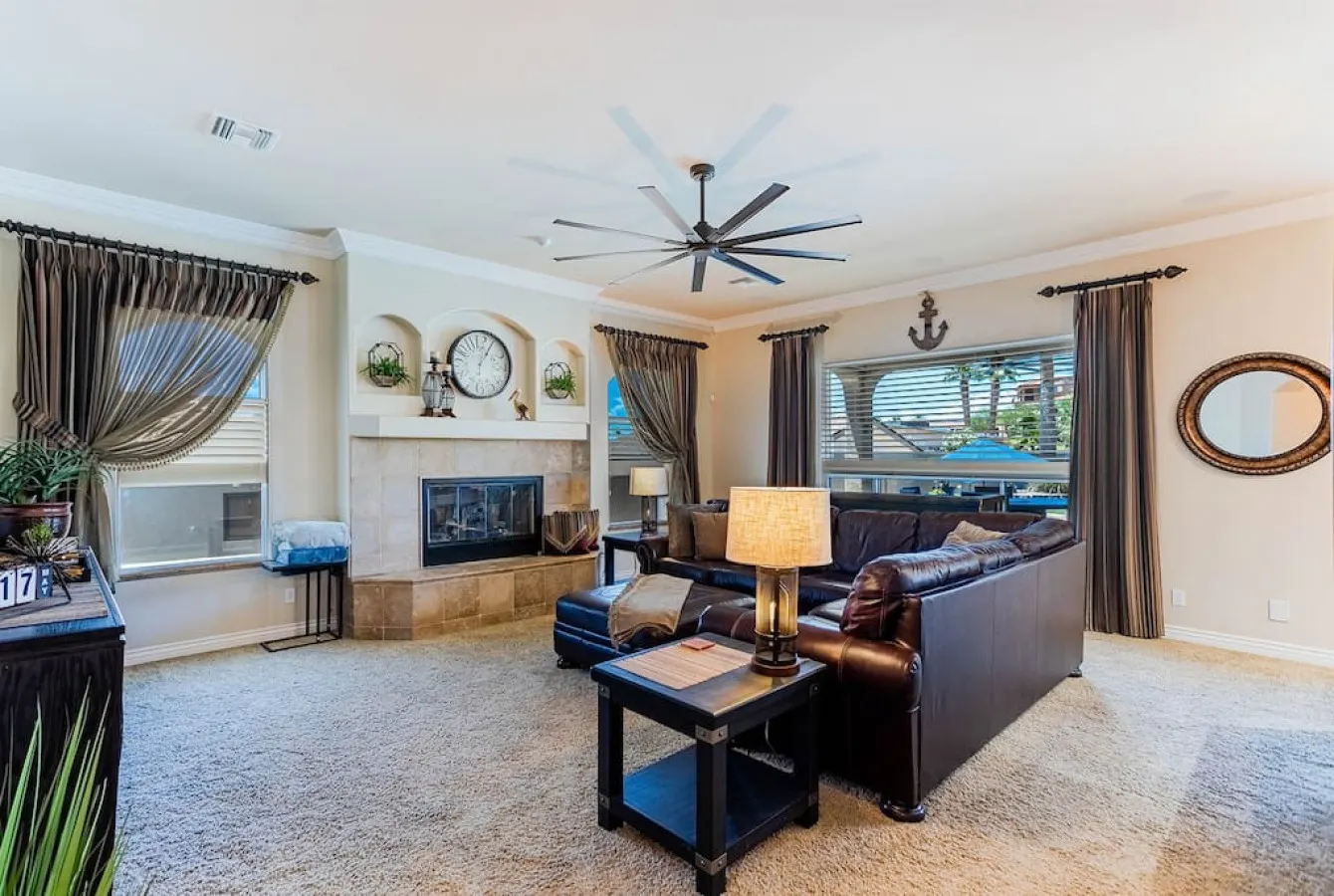 Havasu Jamaica - Luxury Residential Estates Pool Spa Firepit 12