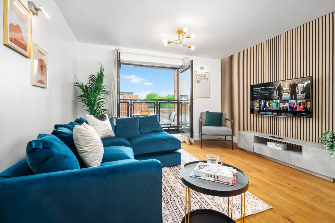 Modern B1 Apartment - 2 Bedrooms - Balcony 1