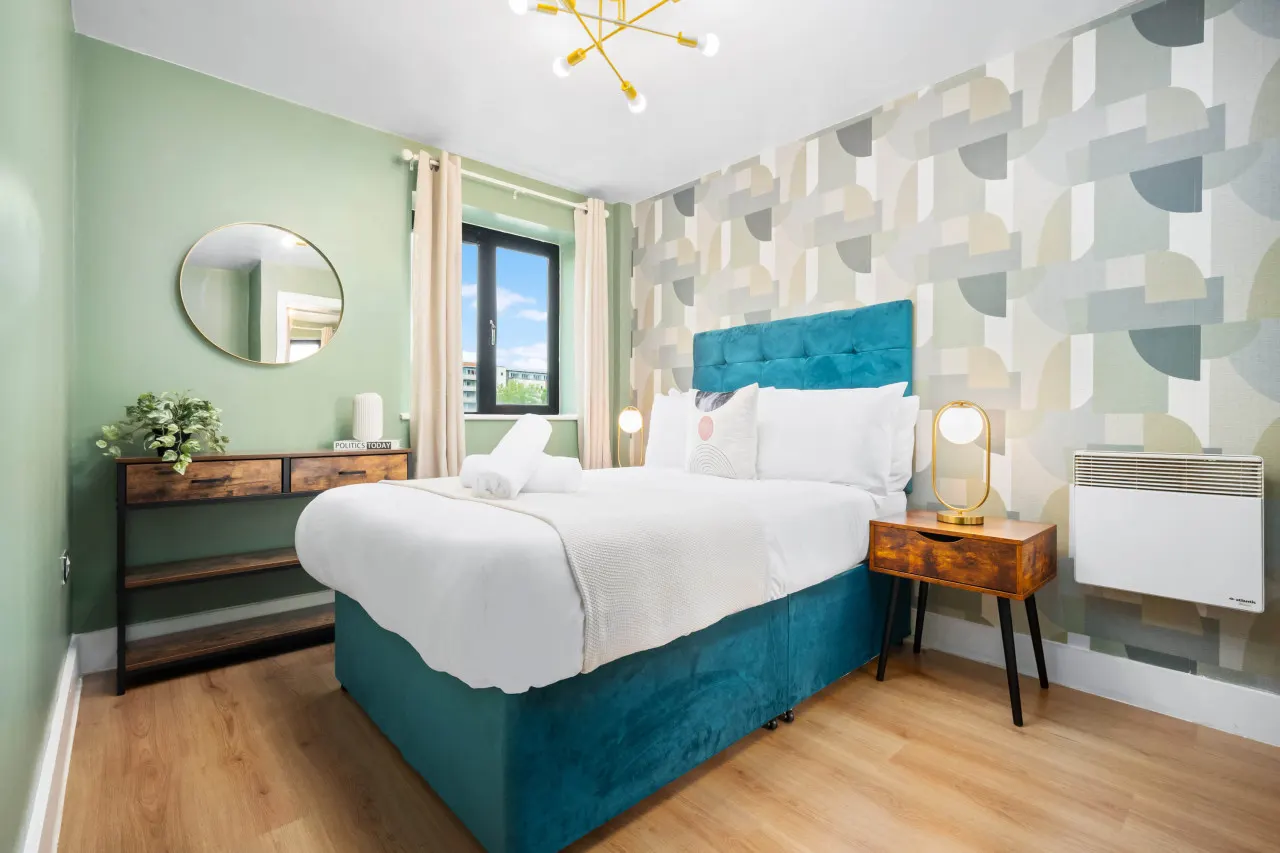 Modern B1 Apartment - 2 Bedrooms - Balcony 2