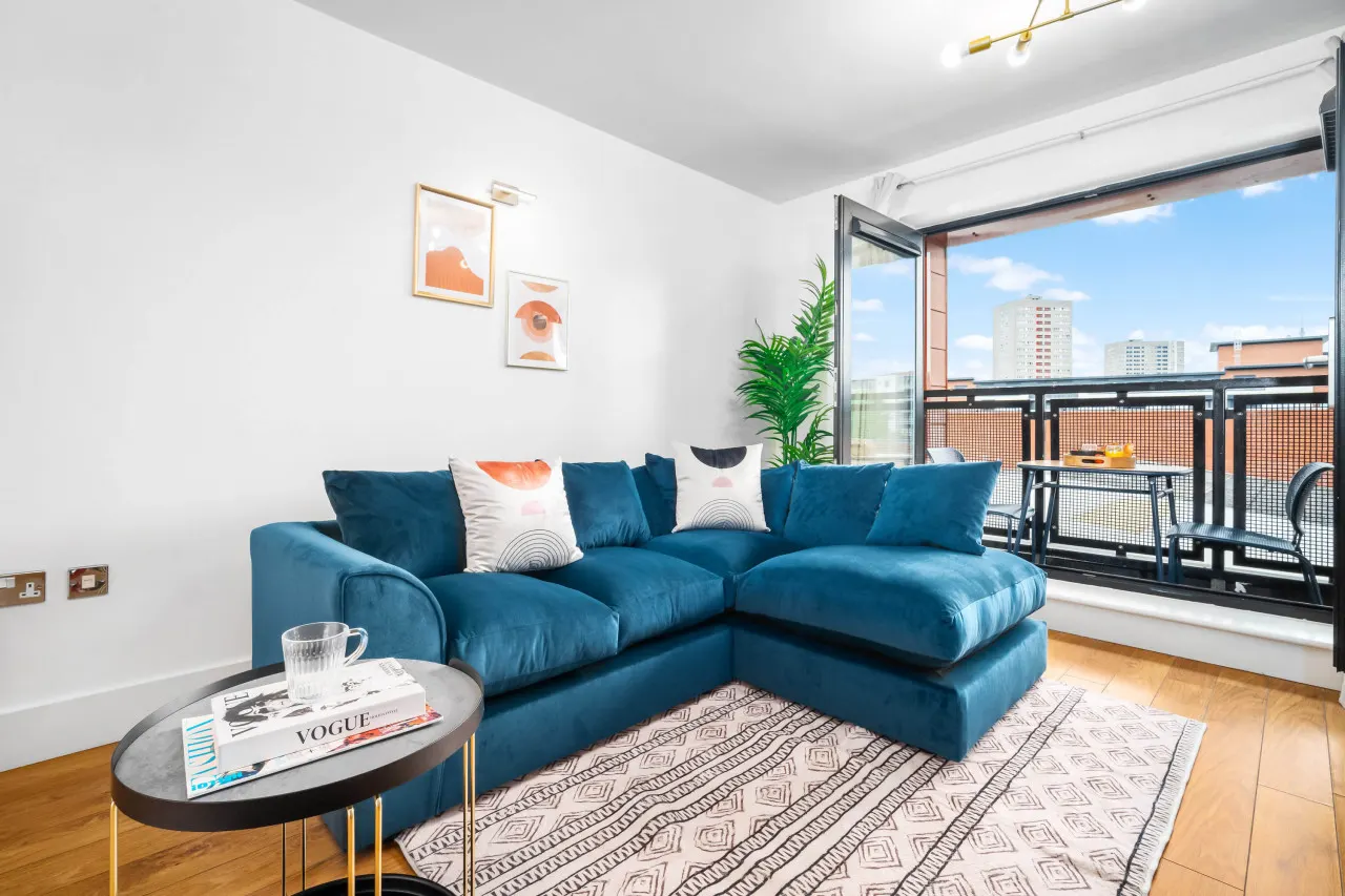 Modern B1 Apartment - 2 Bedrooms - Balcony 9