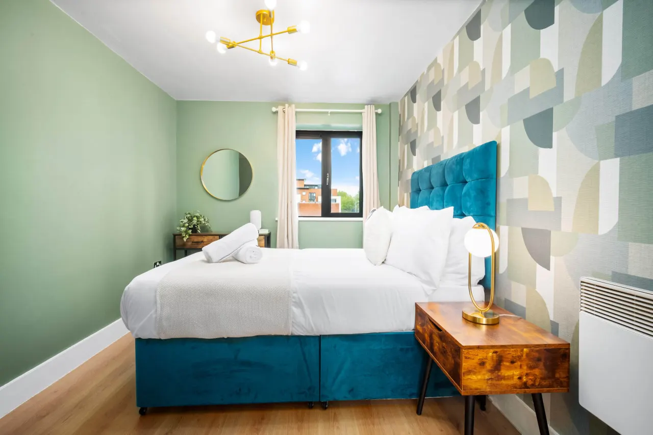 Modern B1 Apartment - 2 Bedrooms - Balcony 12