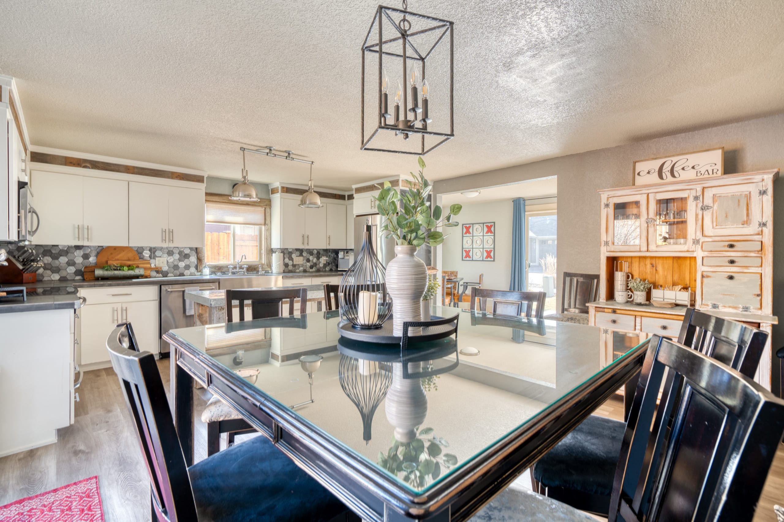 Spacious Bend Mid-Century•Near Old Mill & Downtown 15