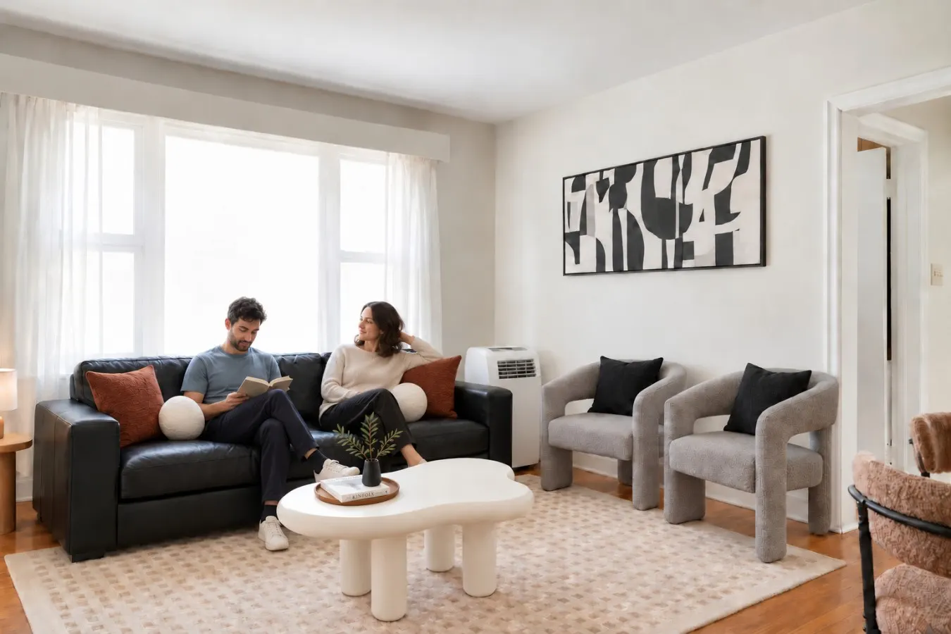 Cozy 2BR – Walk to Downtown & University! 7