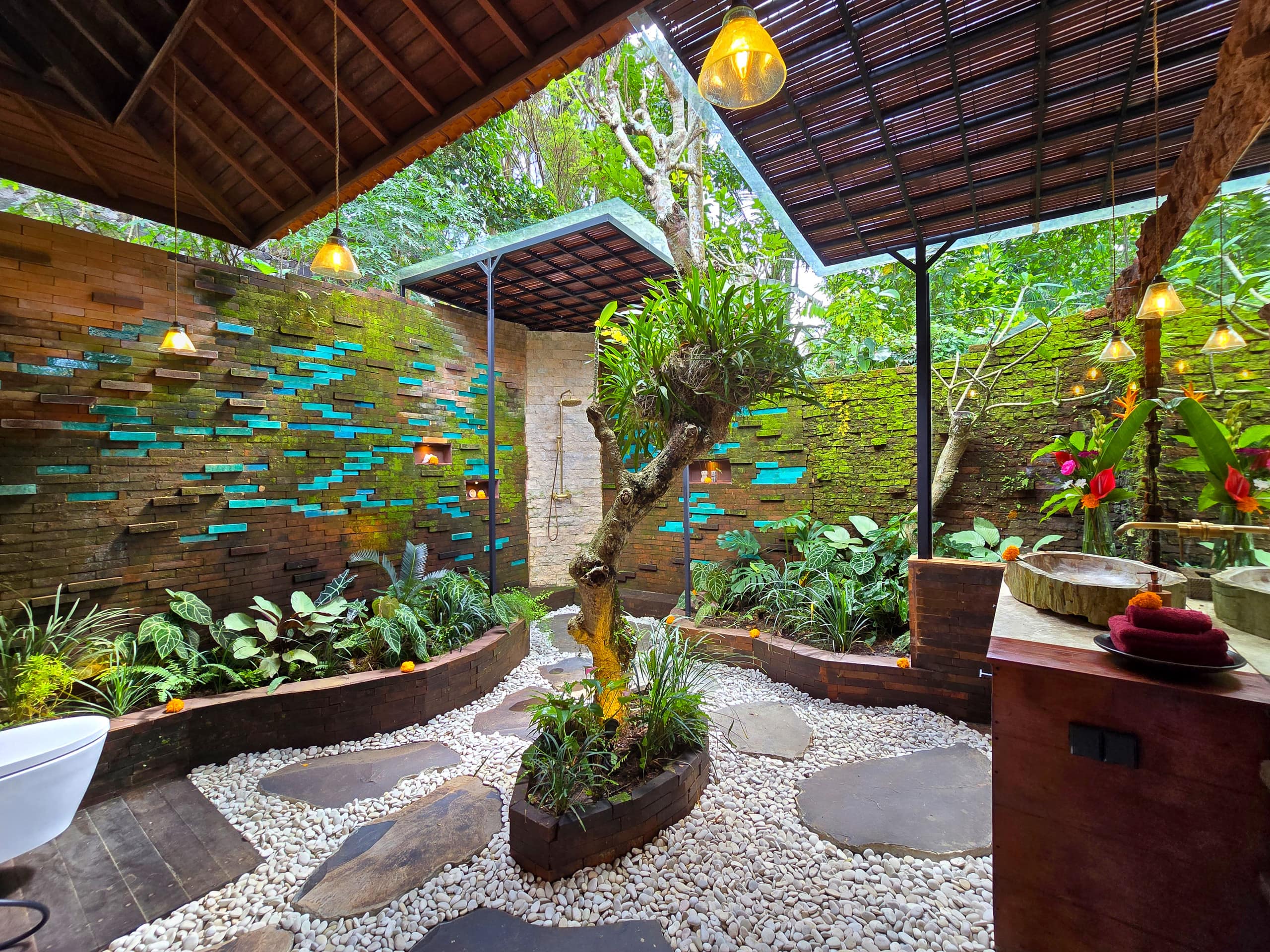 Private Joglo Villa with Pool · Jungle near Ubud 22