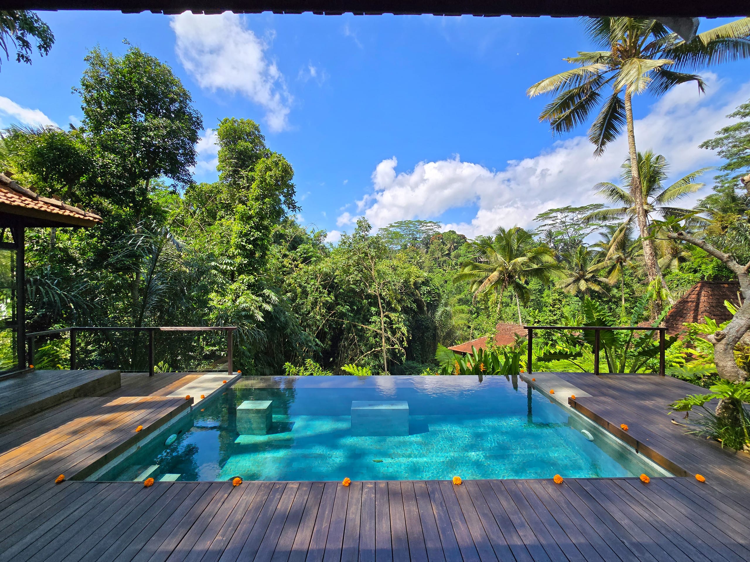 Private Joglo Villa with Pool · Jungle near Ubud 36